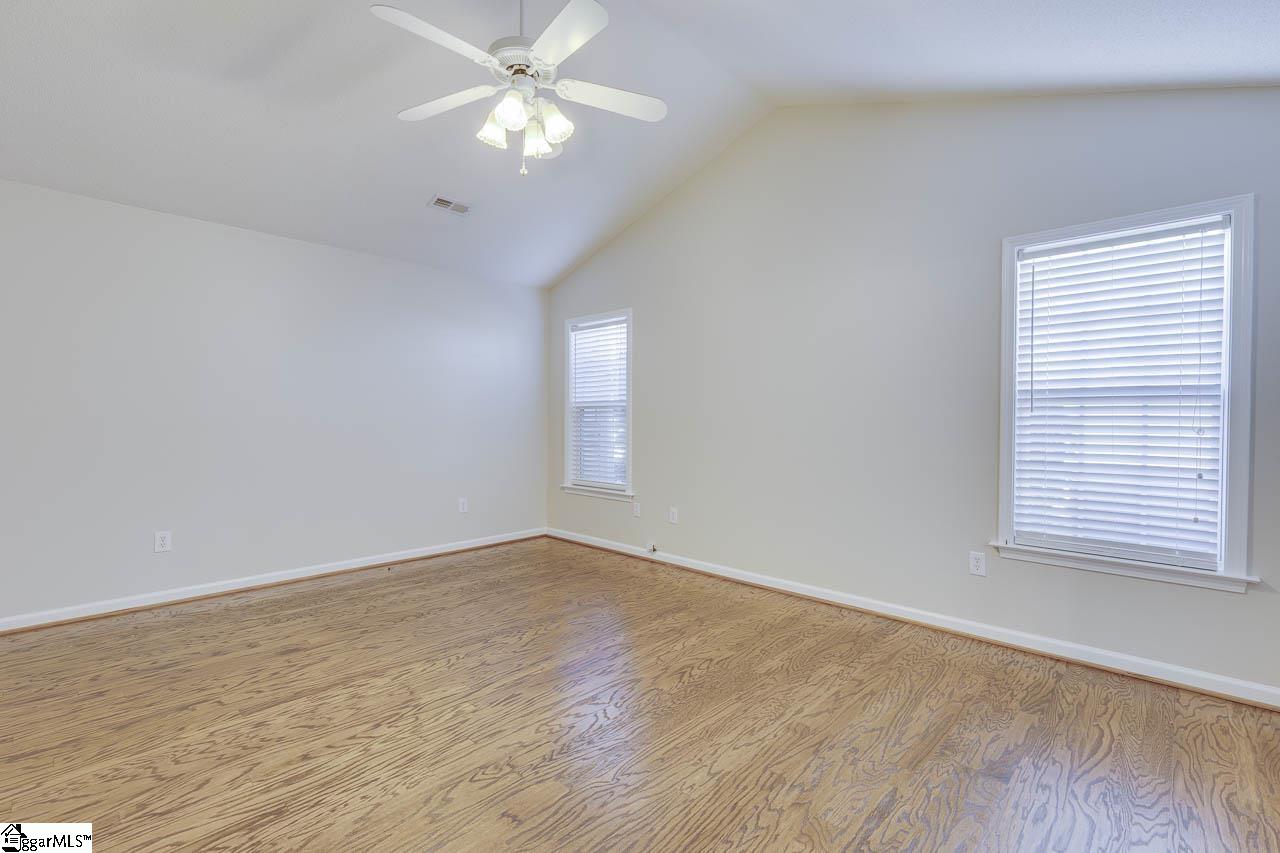 313 Lexington Place Way Property Photo 24