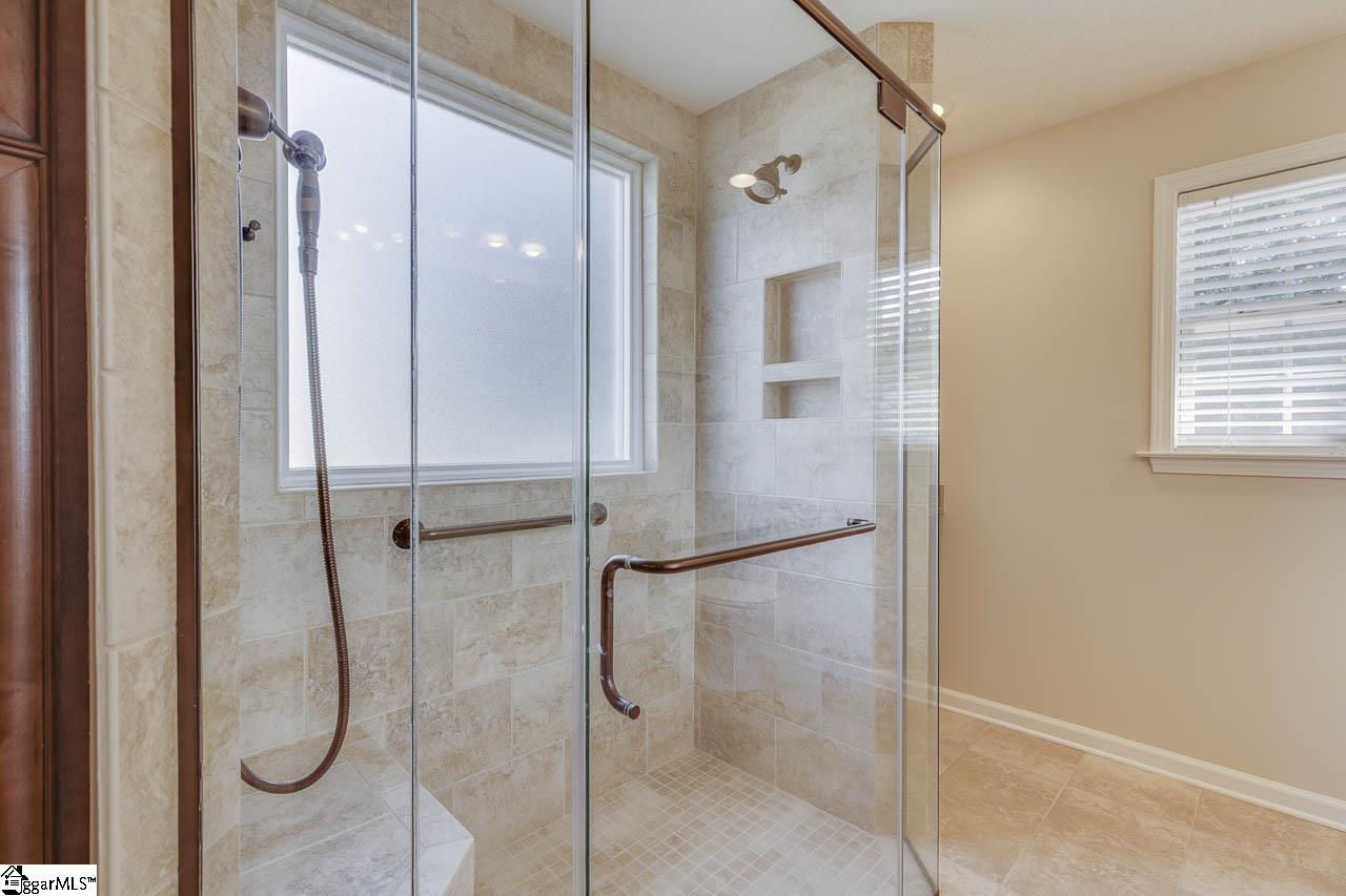 313 Lexington Place Way Property Photo 28