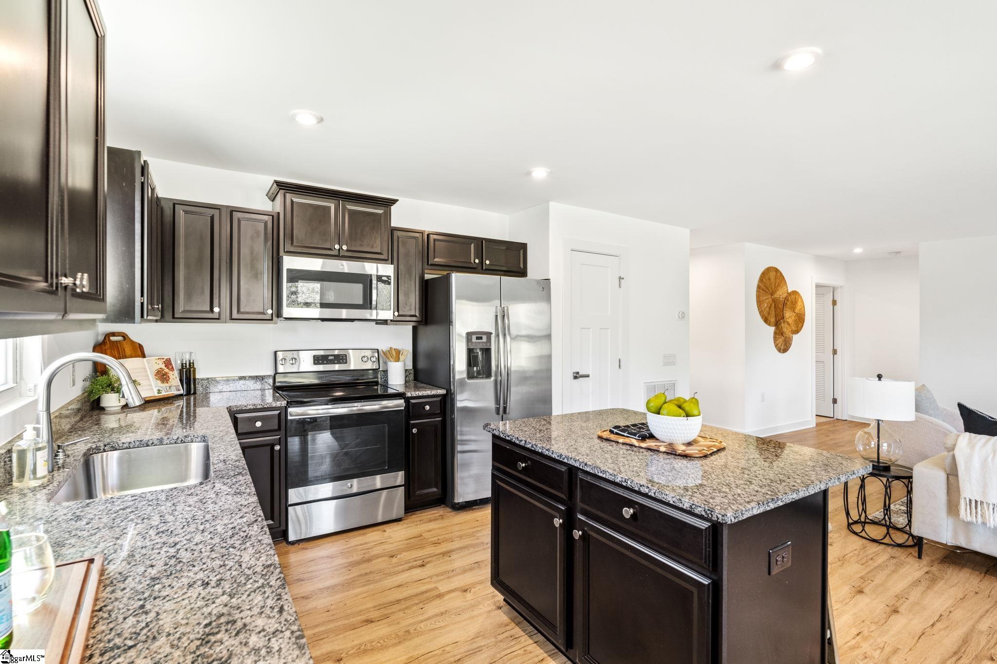 105 Fairmeadow Way Property Photo 18