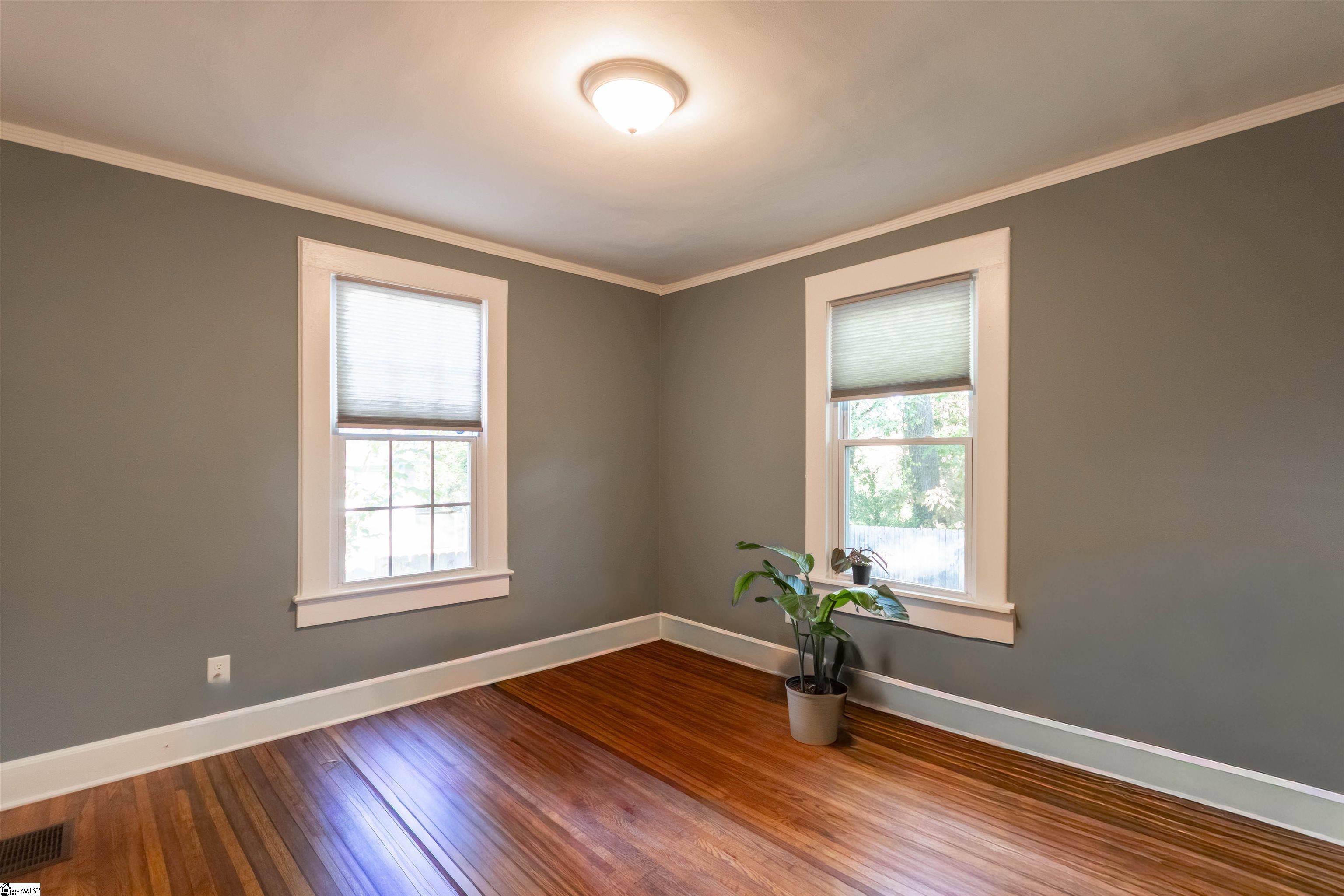 205 Rogers Avenue Property Photo 12