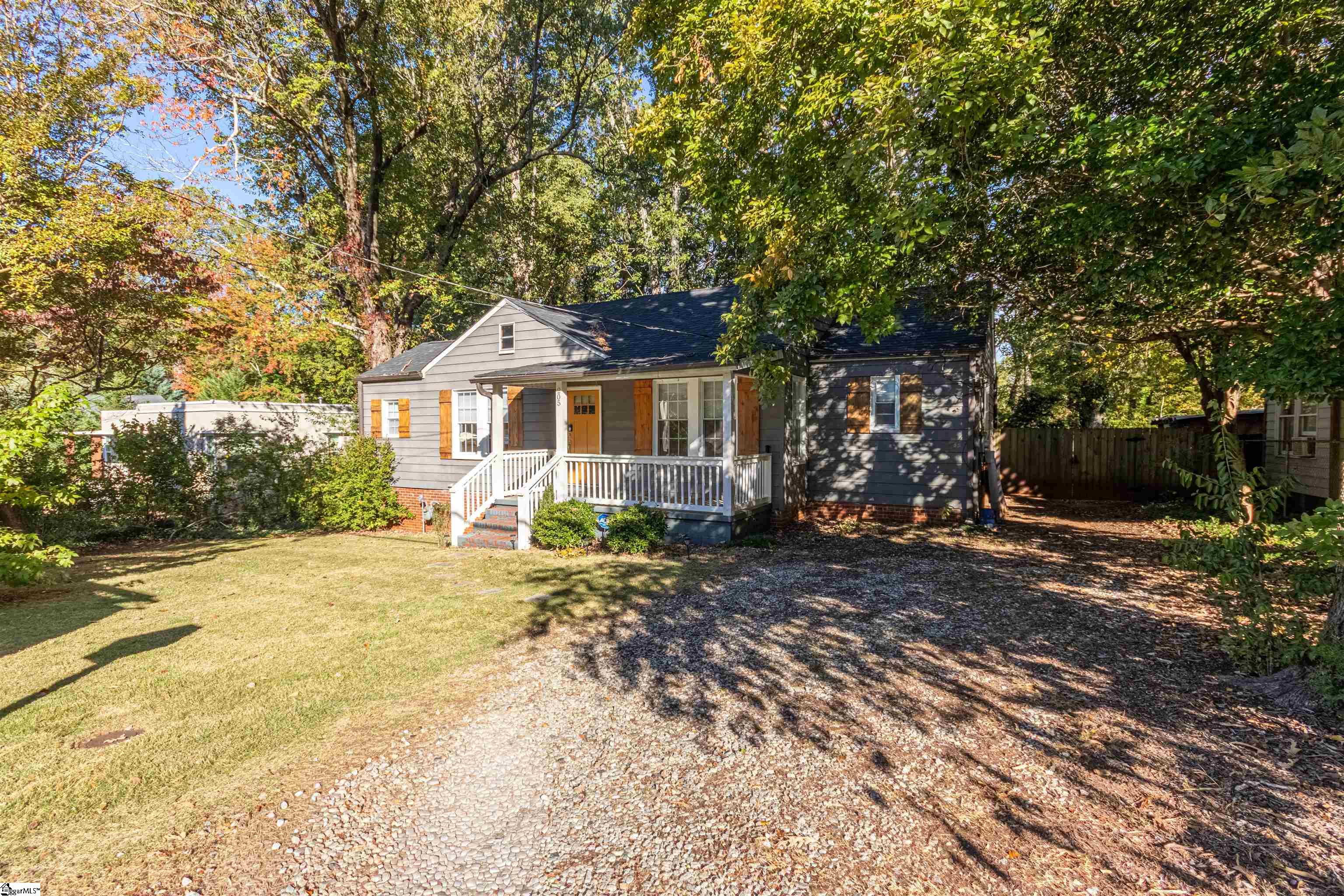 205 Rogers Avenue Property Photo 17