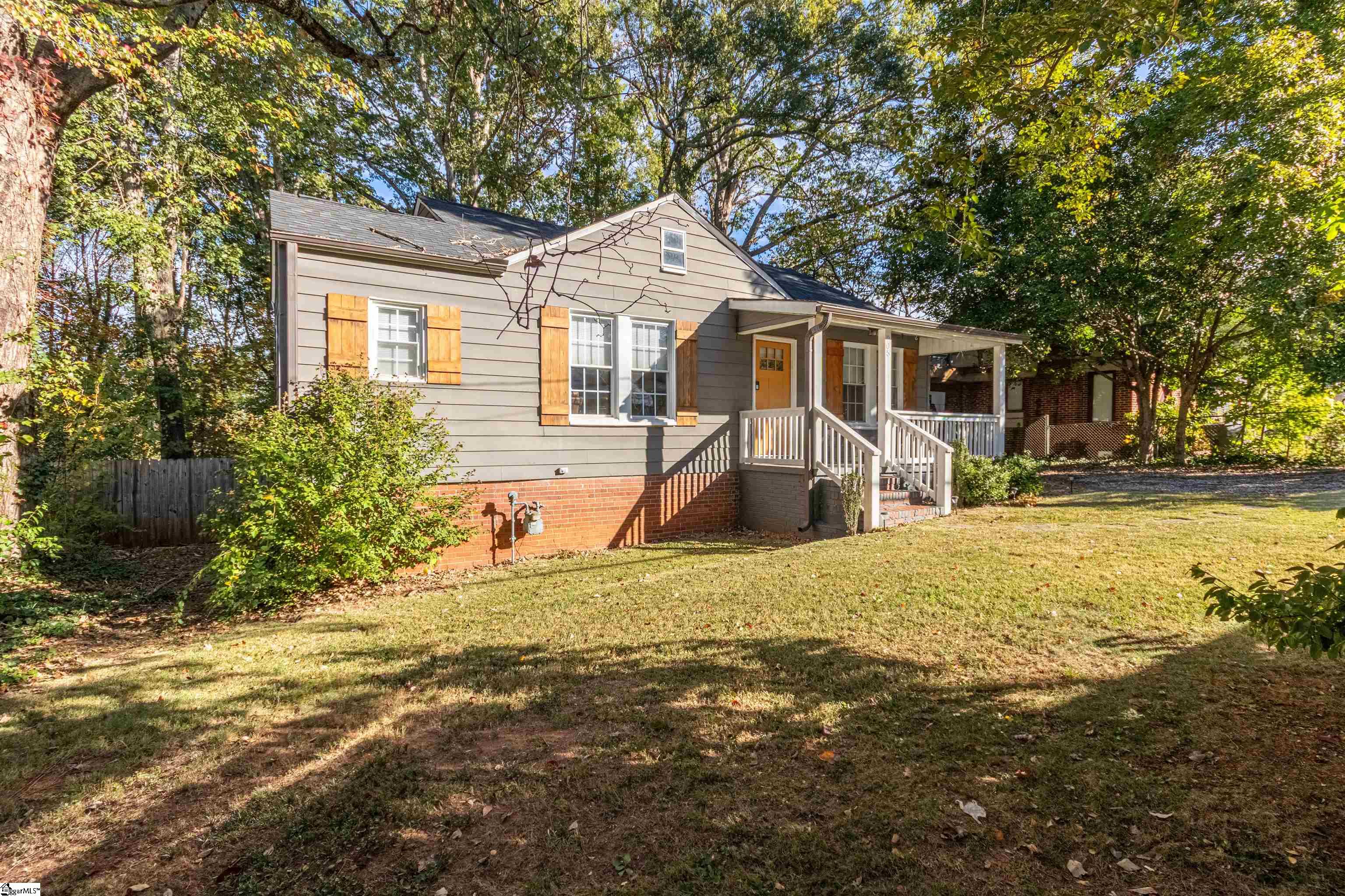 205 Rogers Avenue Property Photo 18