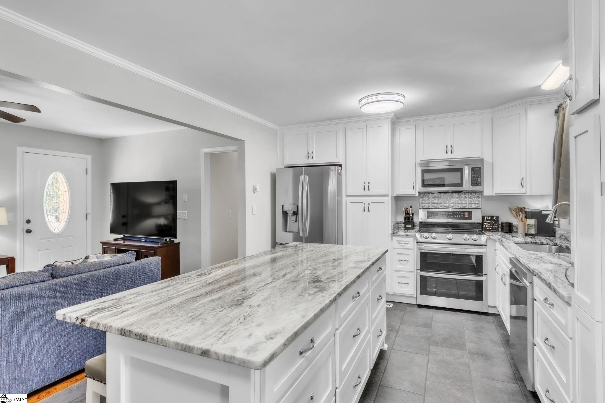 8 Melody Lane Property Photo 8