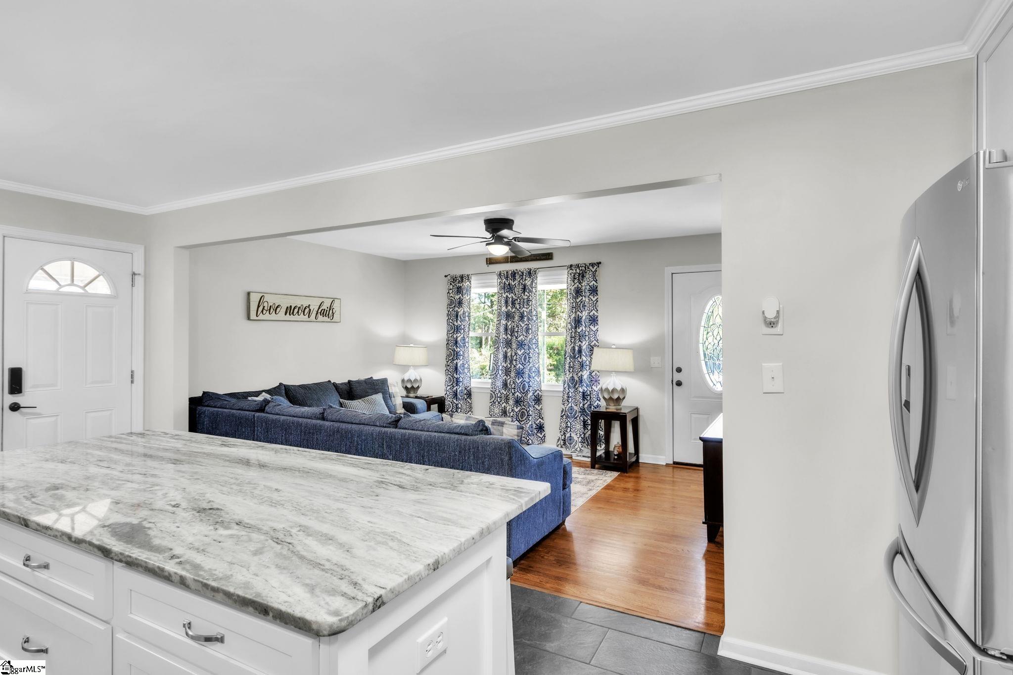 8 Melody Lane Property Photo 10