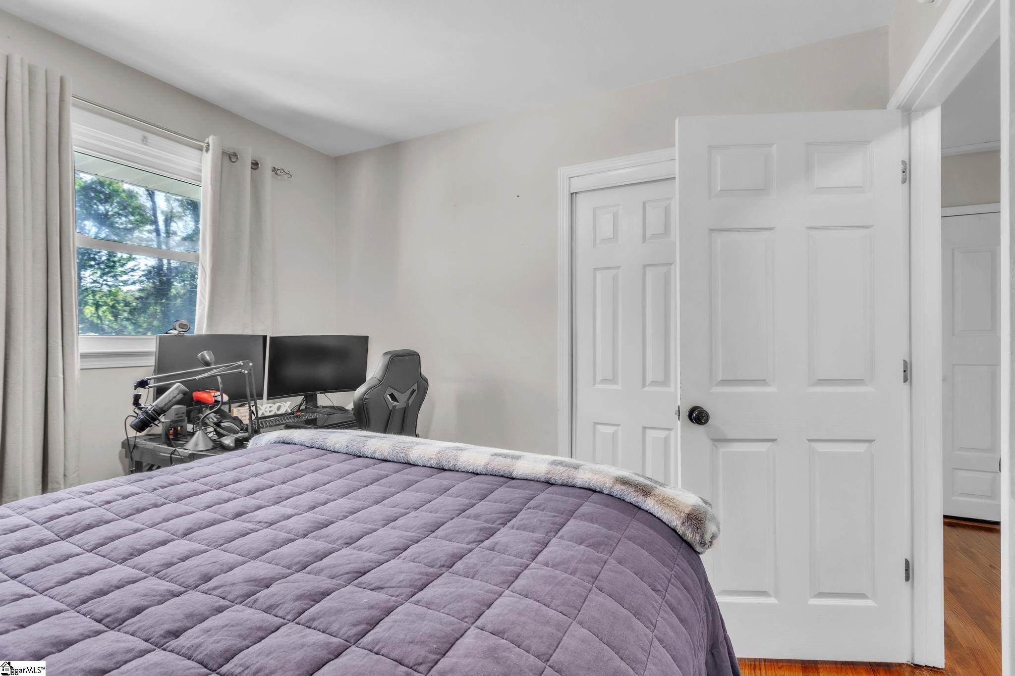 8 Melody Lane Property Photo 11