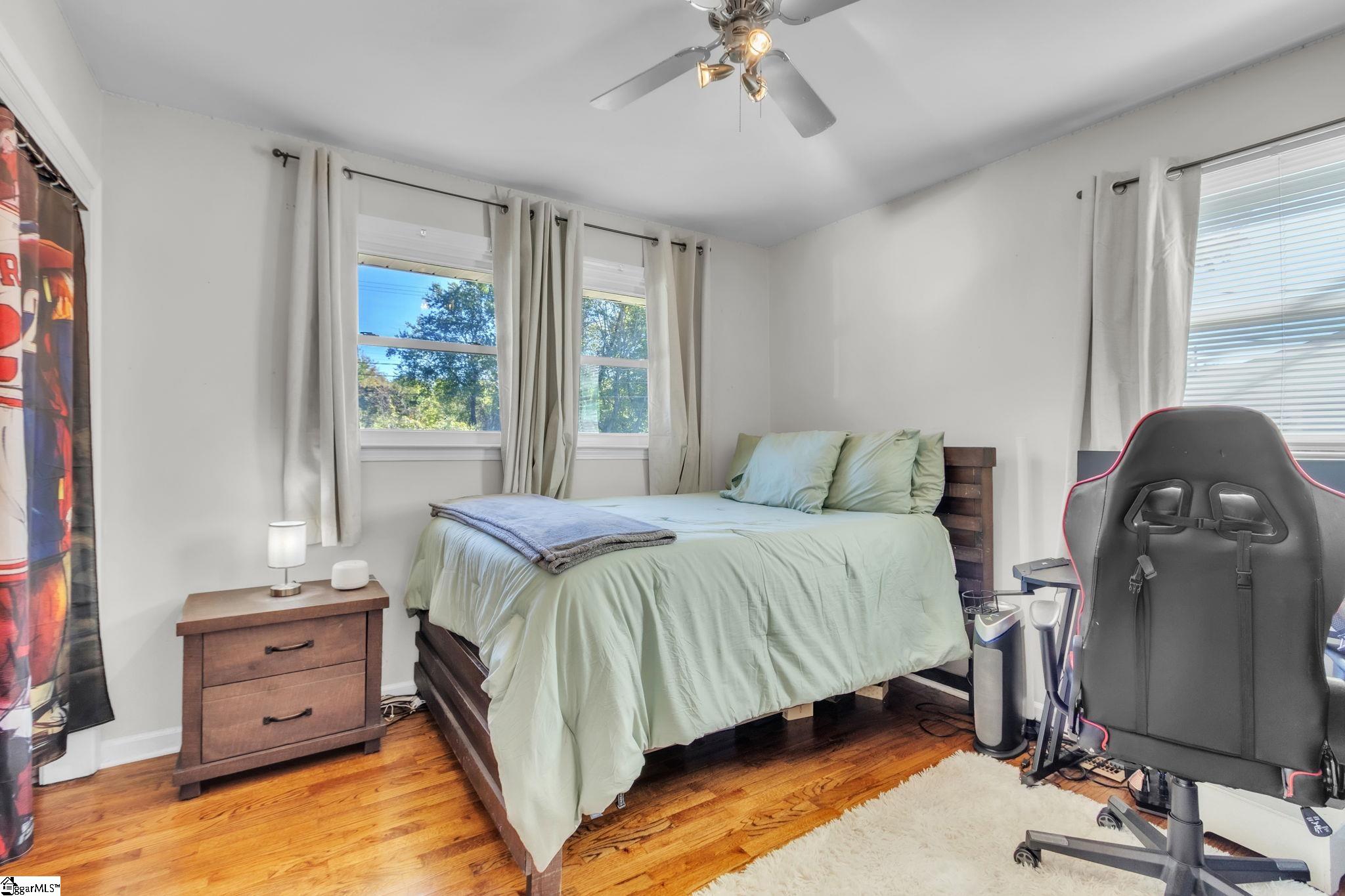 8 Melody Lane Property Photo 14