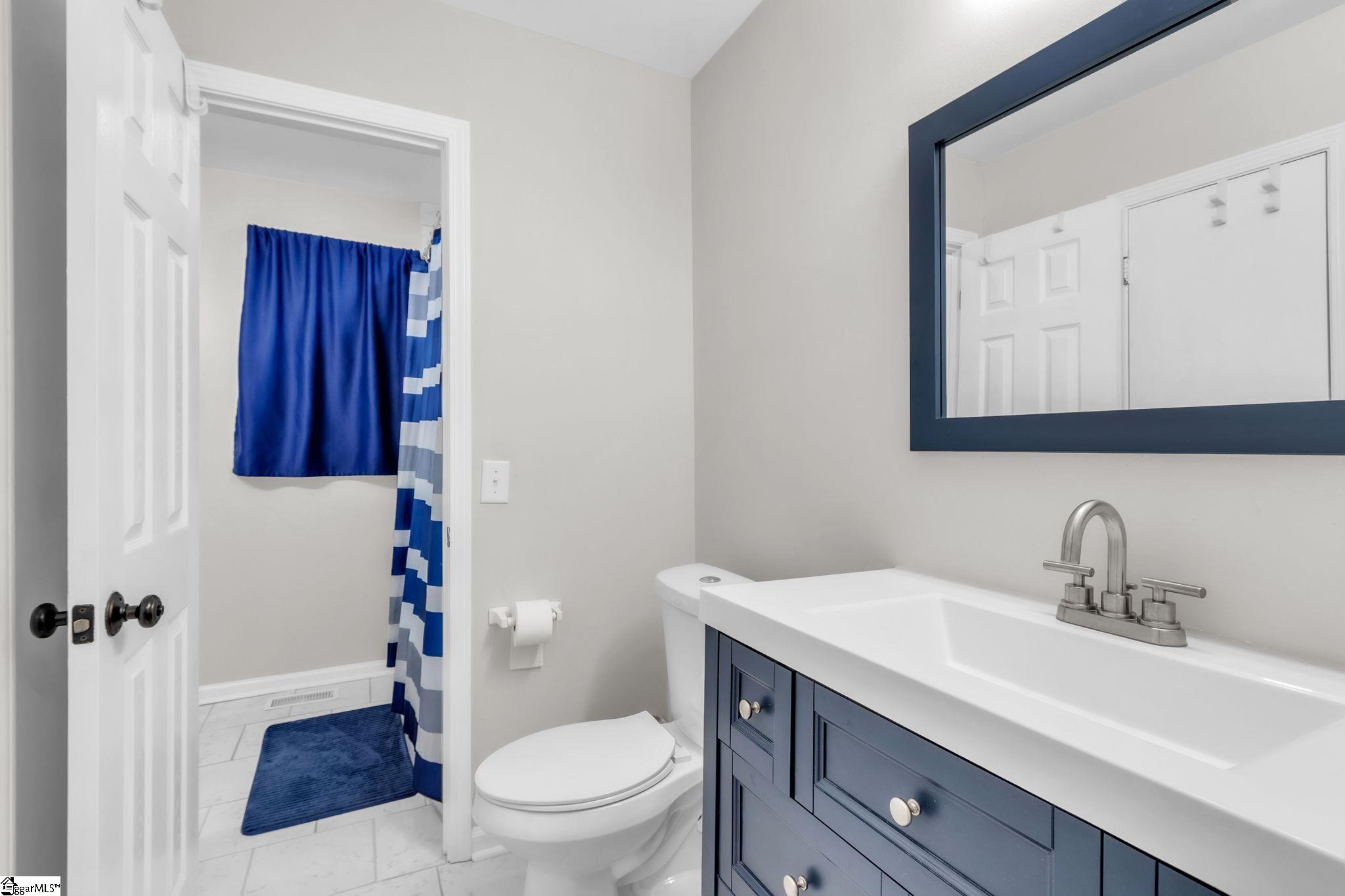 8 Melody Lane Property Photo 17