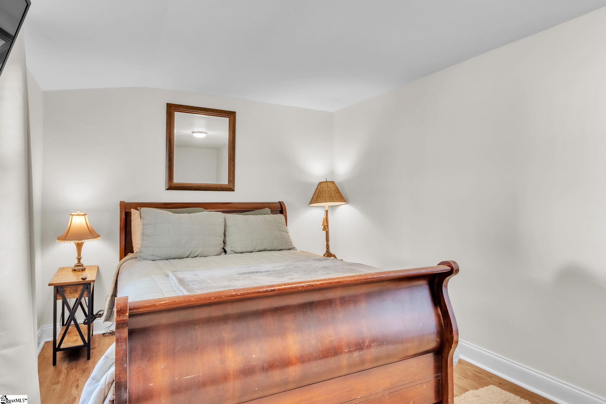 8 Melody Lane Property Photo 23