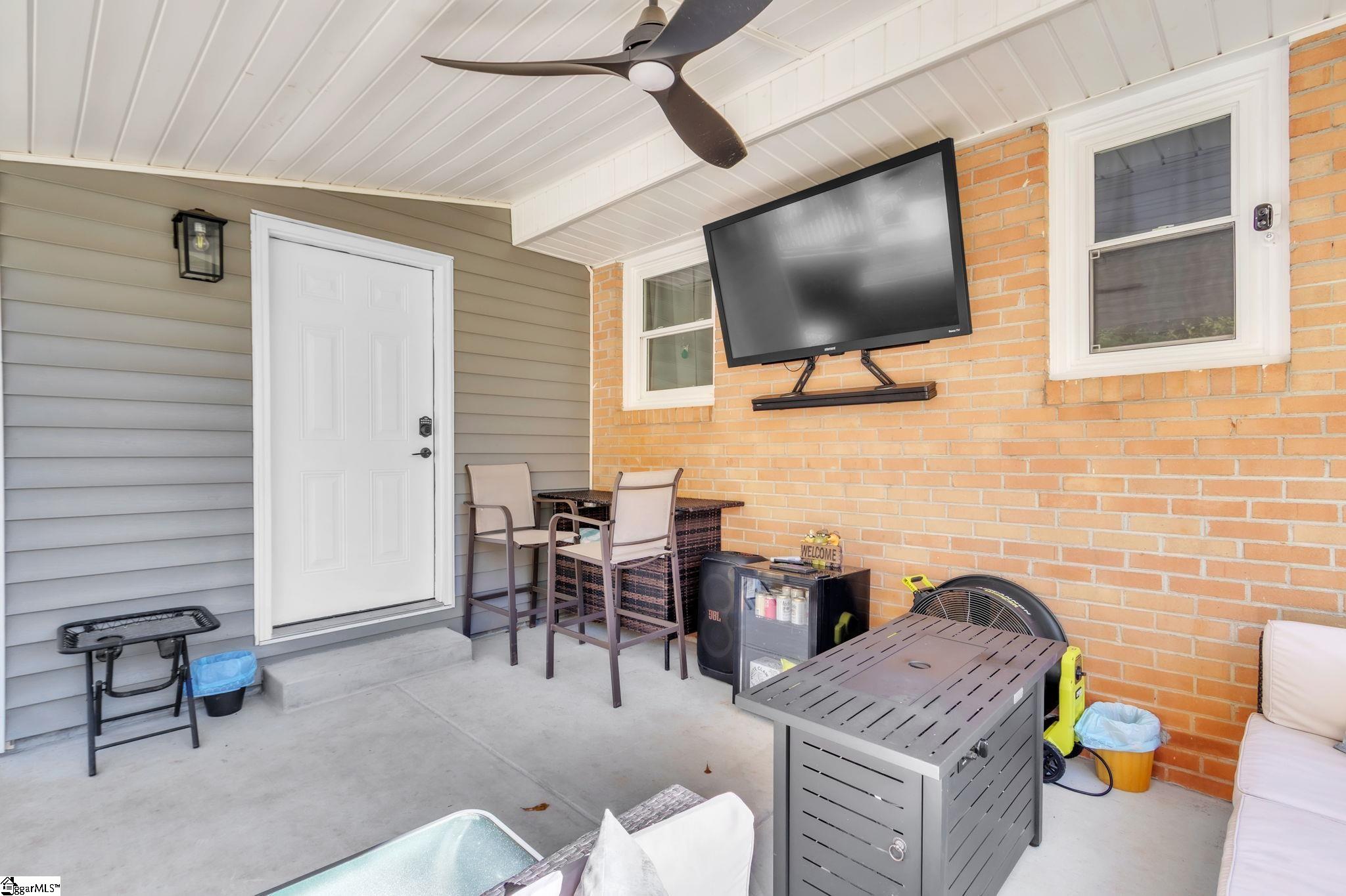 8 Melody Lane Property Photo 25