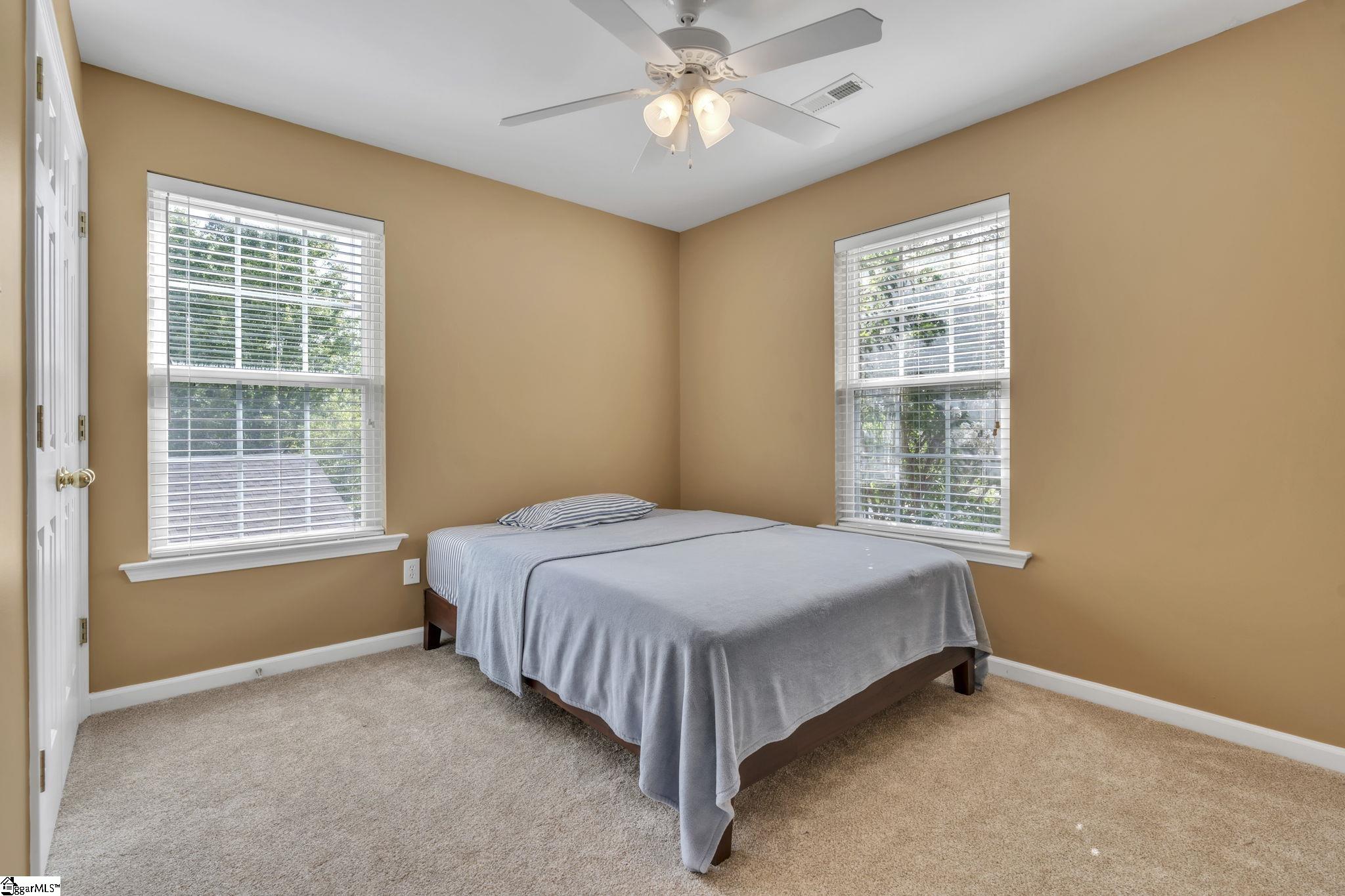 528 Kingsmoor Drive Property Photo 23