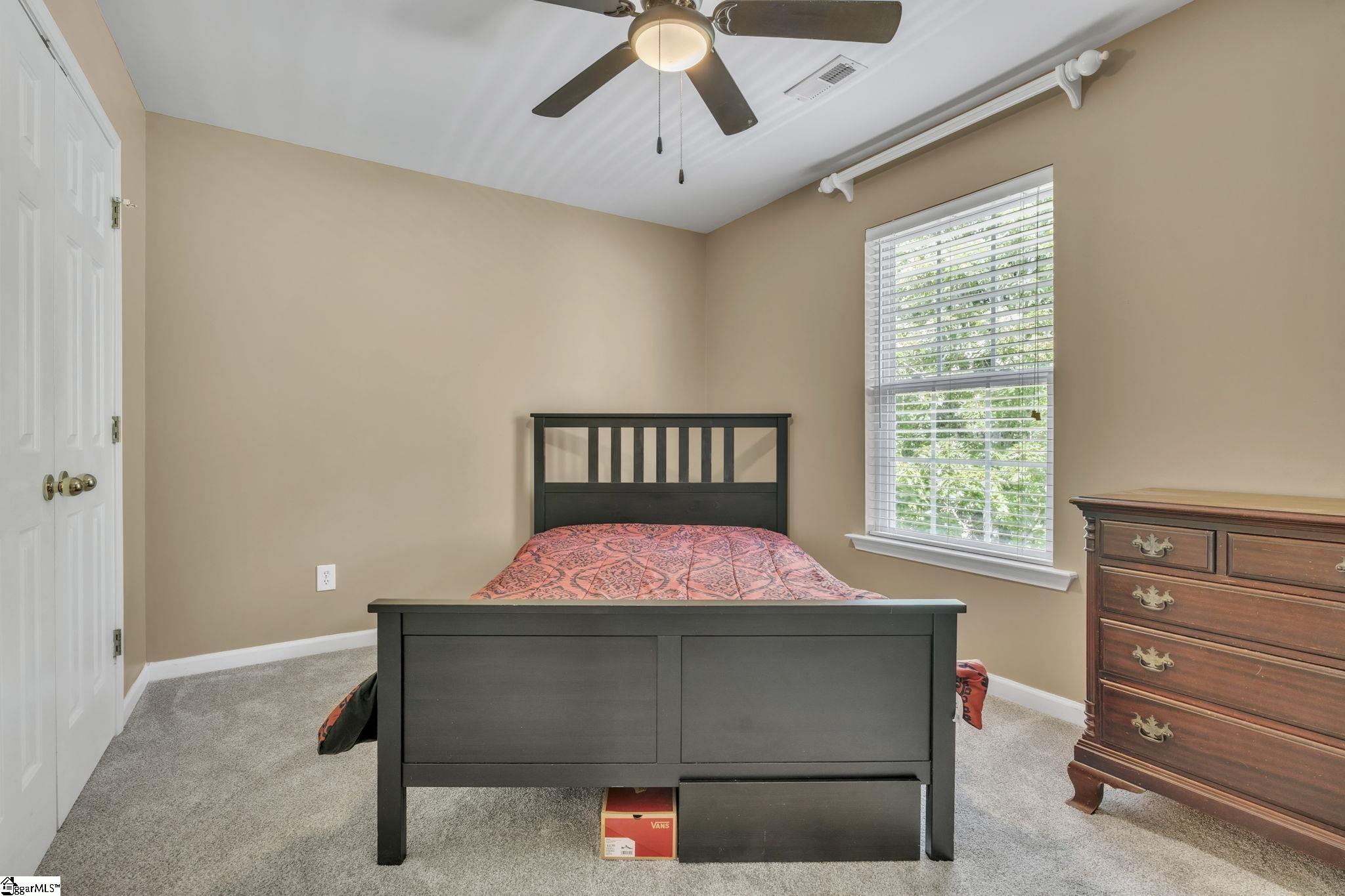 528 Kingsmoor Drive Property Photo 27