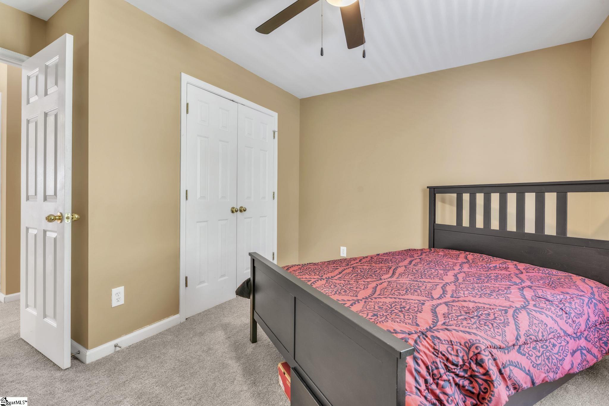 528 Kingsmoor Drive Property Photo 28