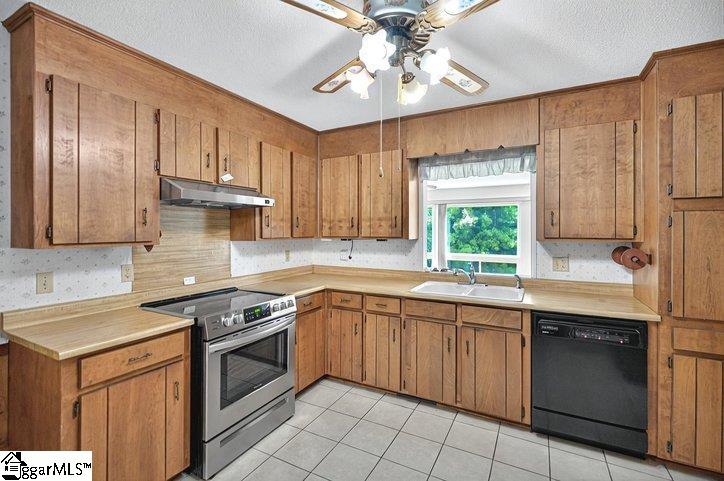 304 Arcadia Drive Property Photo 9