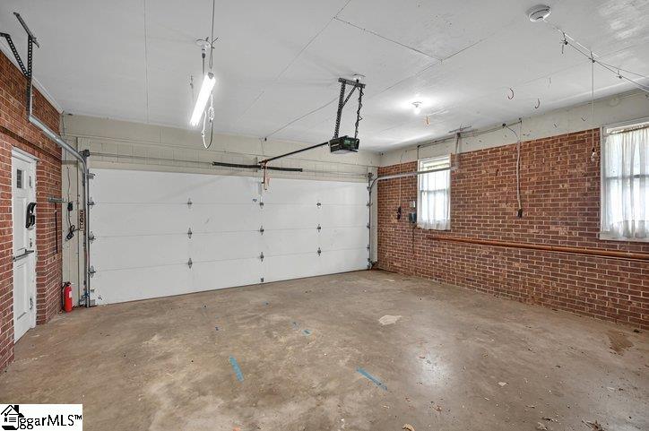 304 Arcadia Drive Property Photo 12