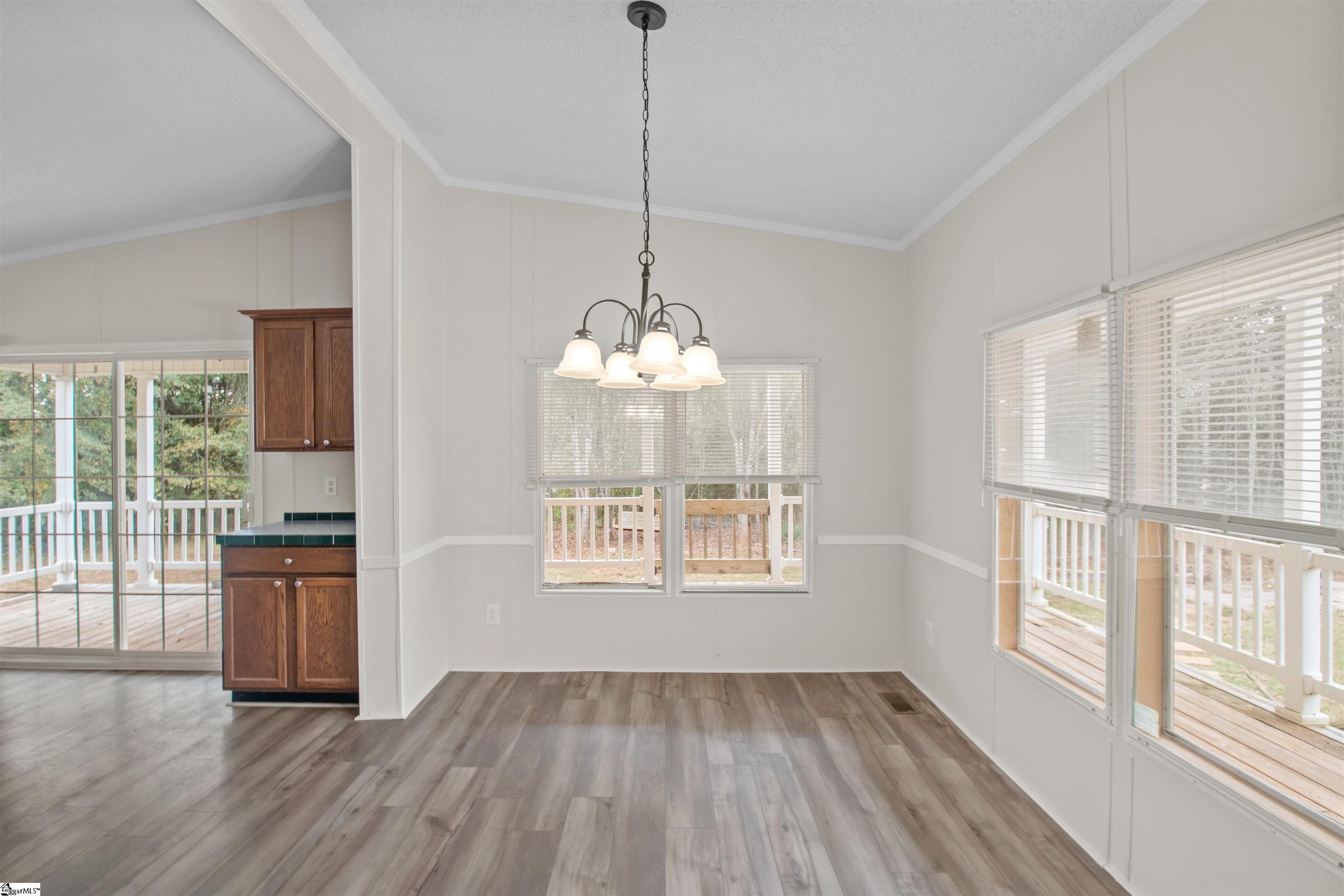 296 Fish Camp Road Property Photo 14