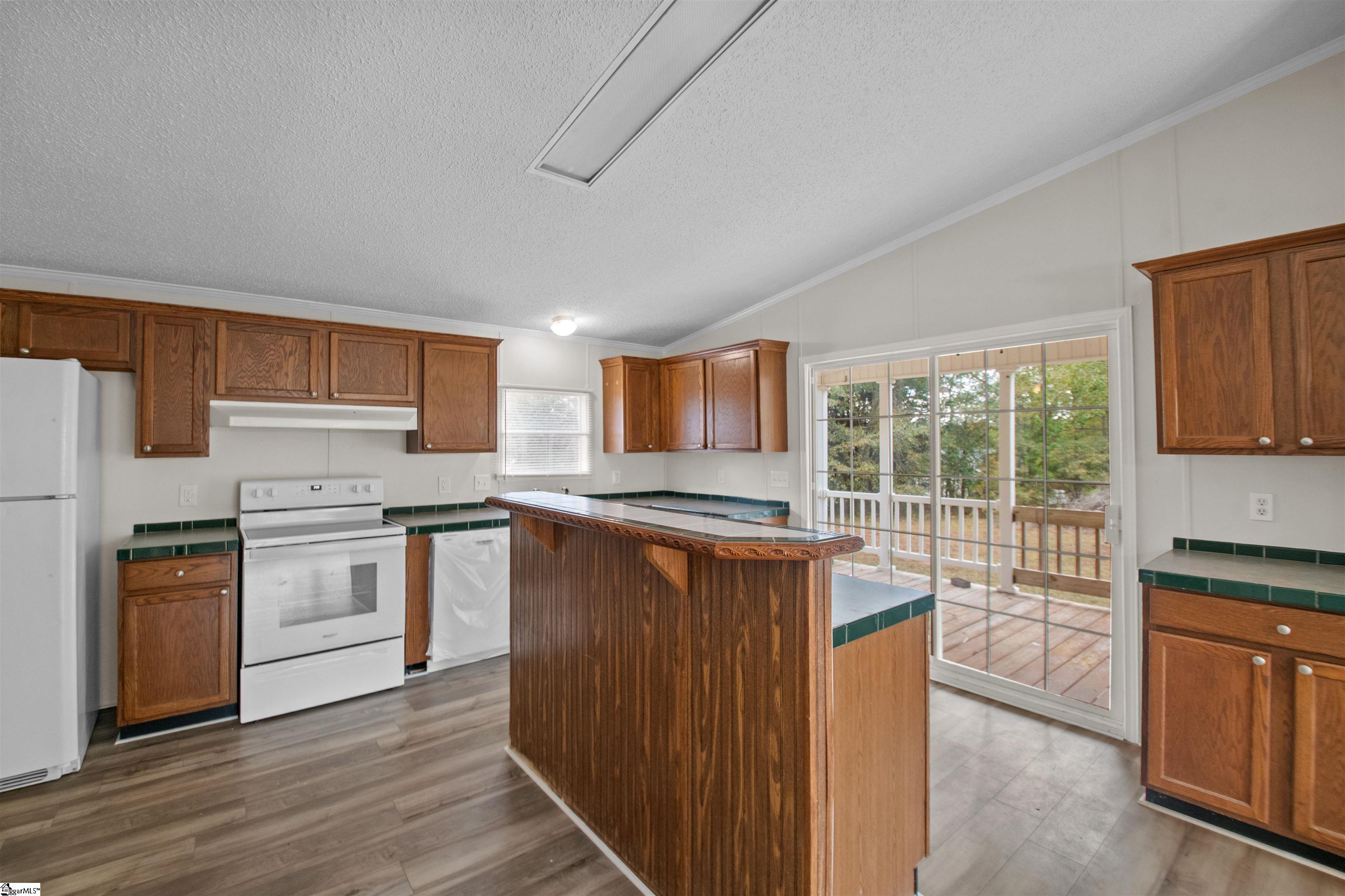 296 Fish Camp Road Property Photo 19