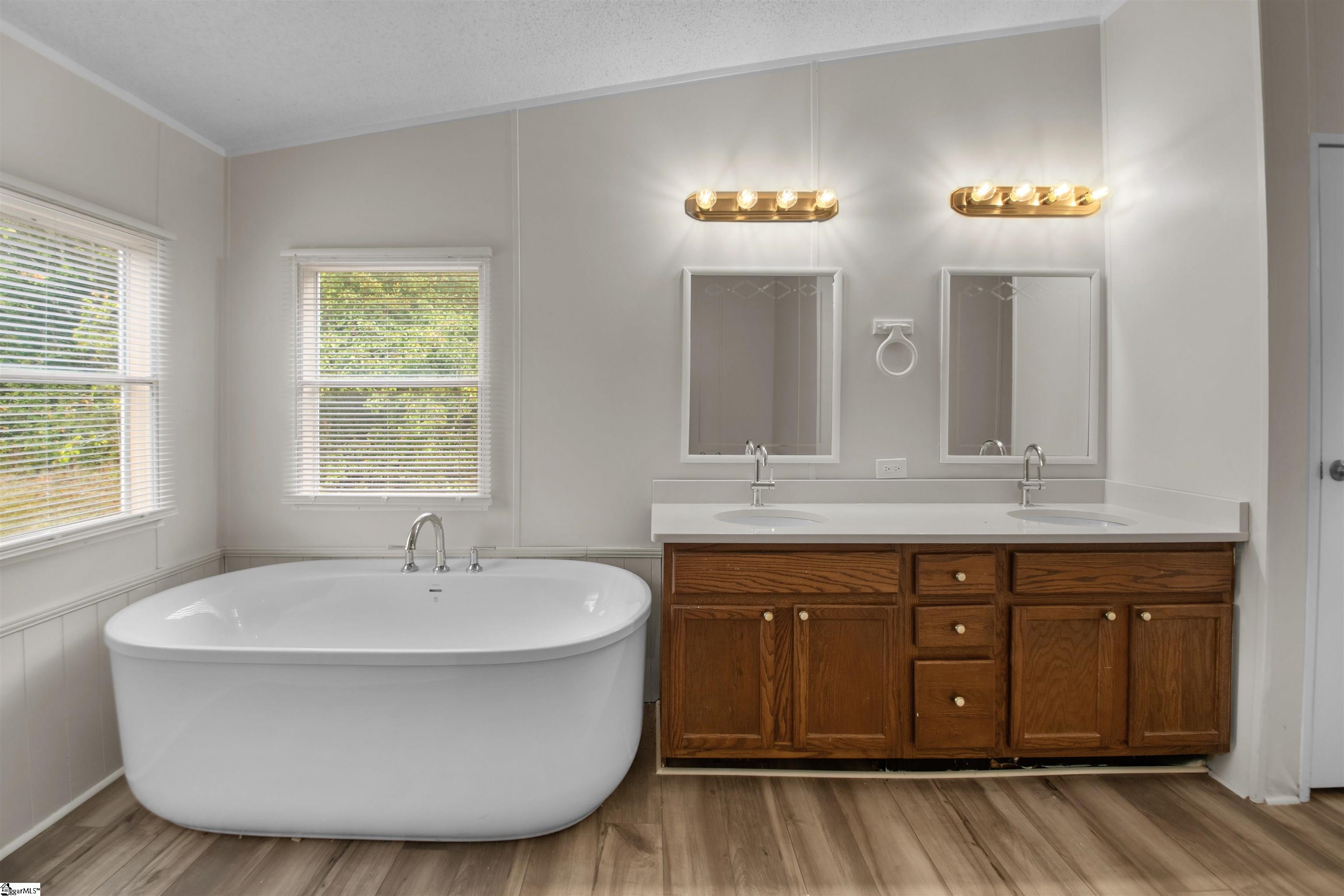 296 Fish Camp Road Property Photo 35