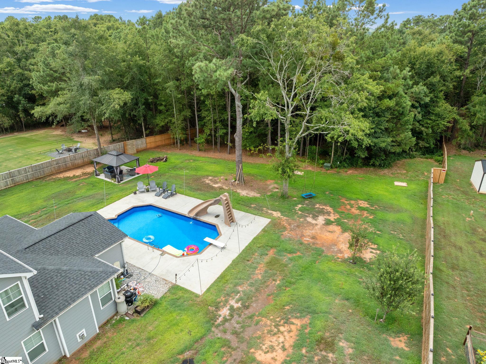 729 Stringer Road Property Photo 8