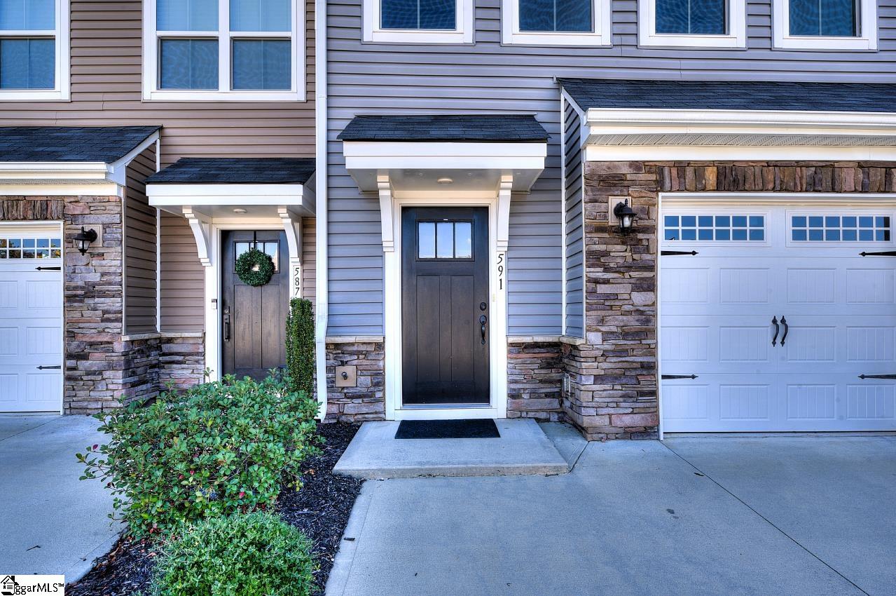 591 Preakness Run Property Photo 4