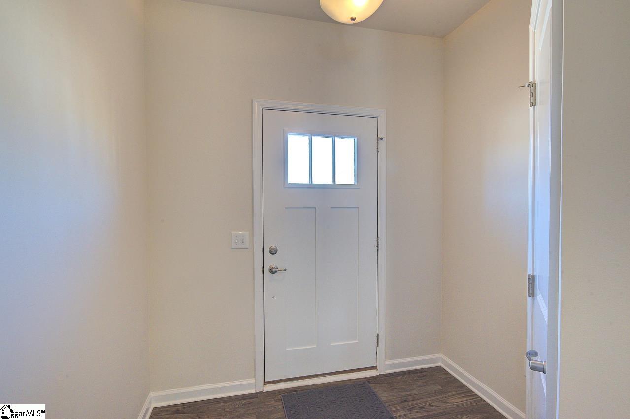 591 Preakness Run Property Photo 5