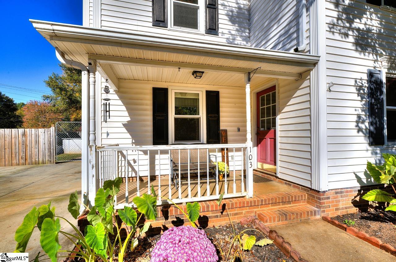 103 Creek Drive Property Photo 6