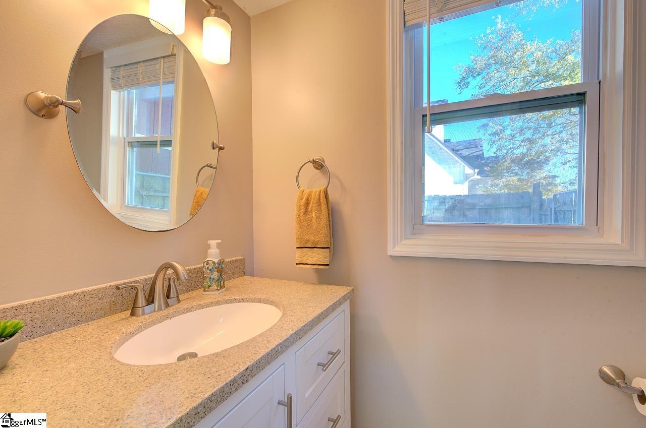 103 Creek Drive Property Photo 22