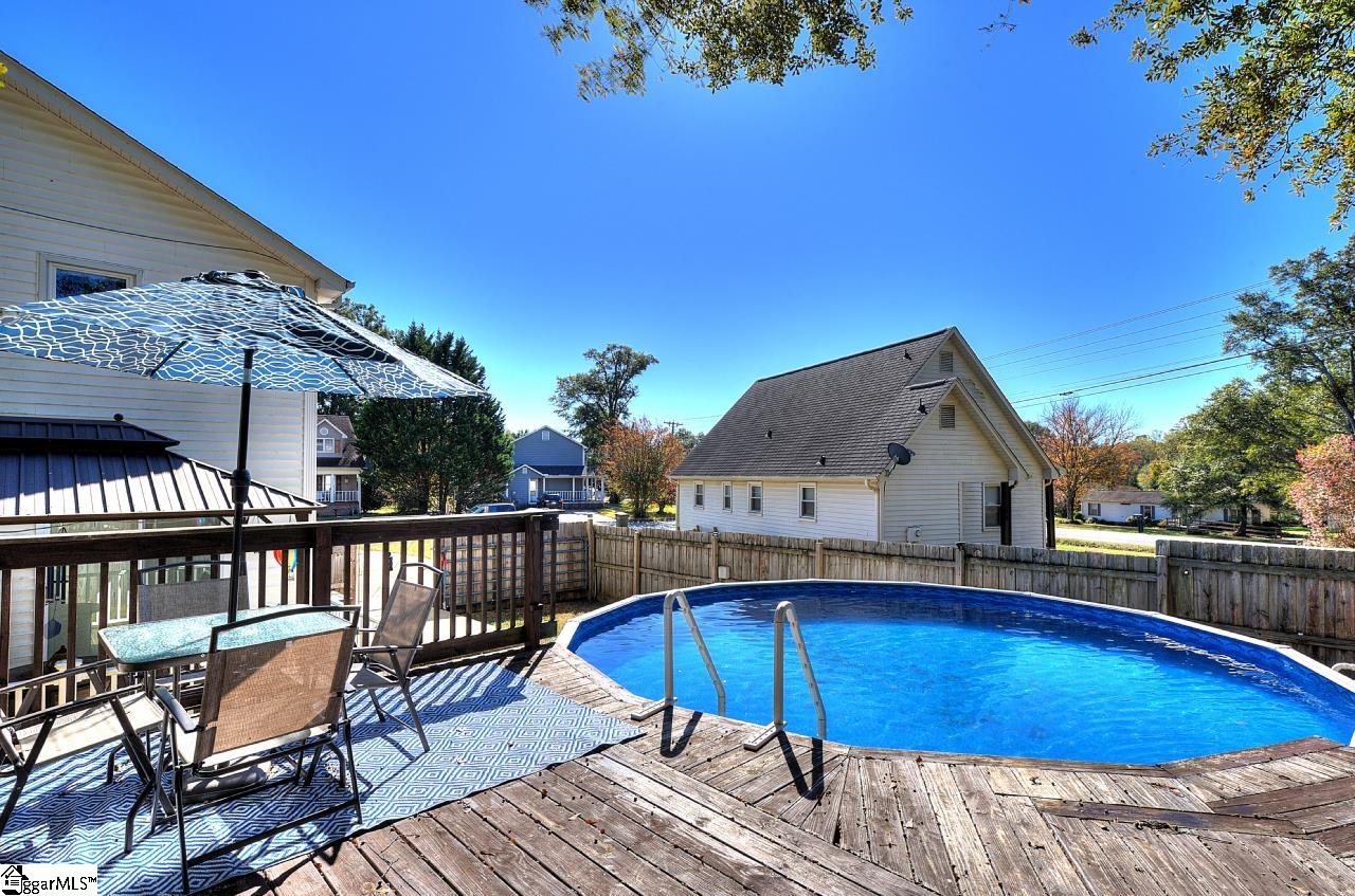 103 Creek Drive Property Photo 37