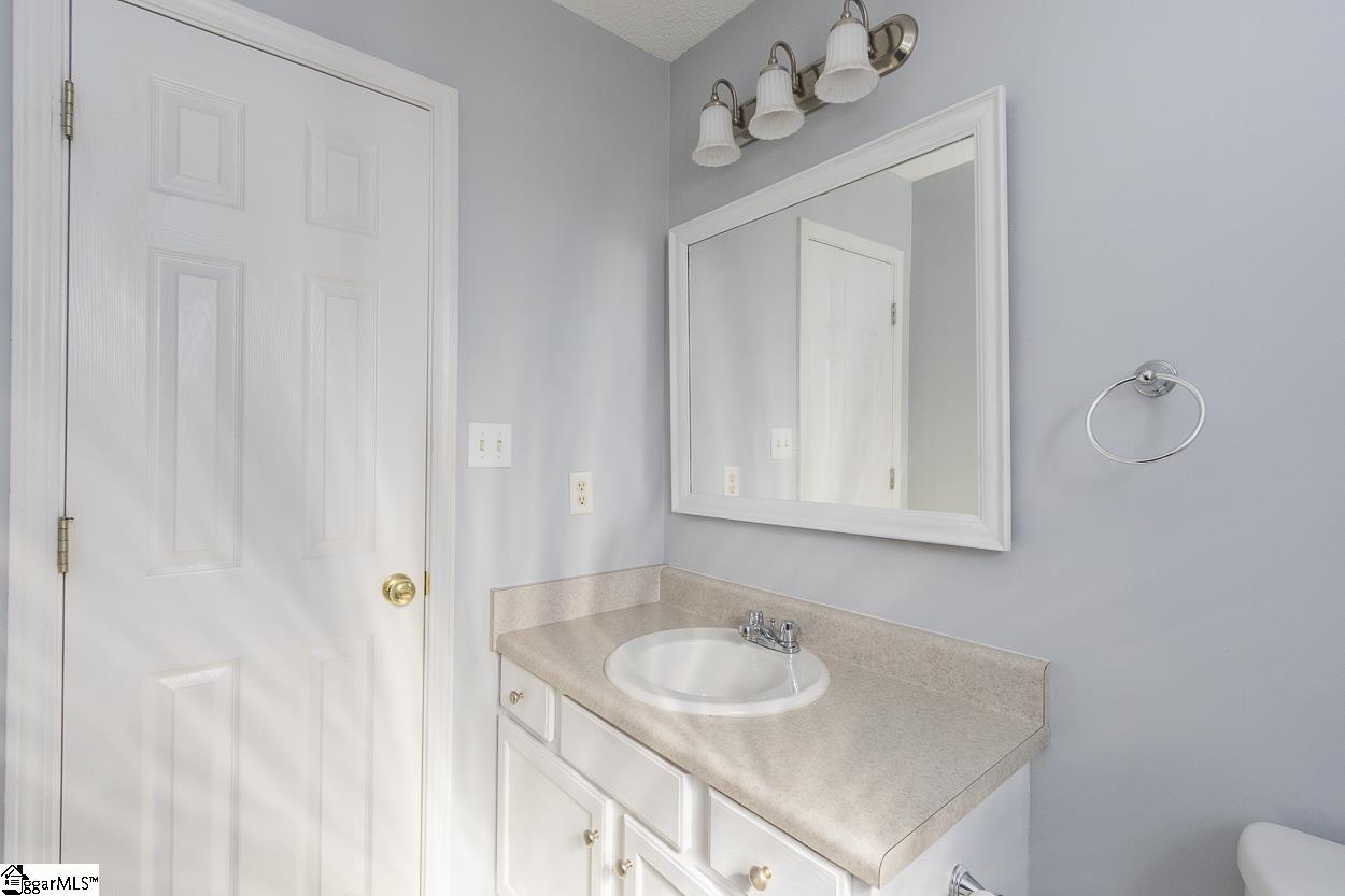 202 Ashton Drive Property Photo 24