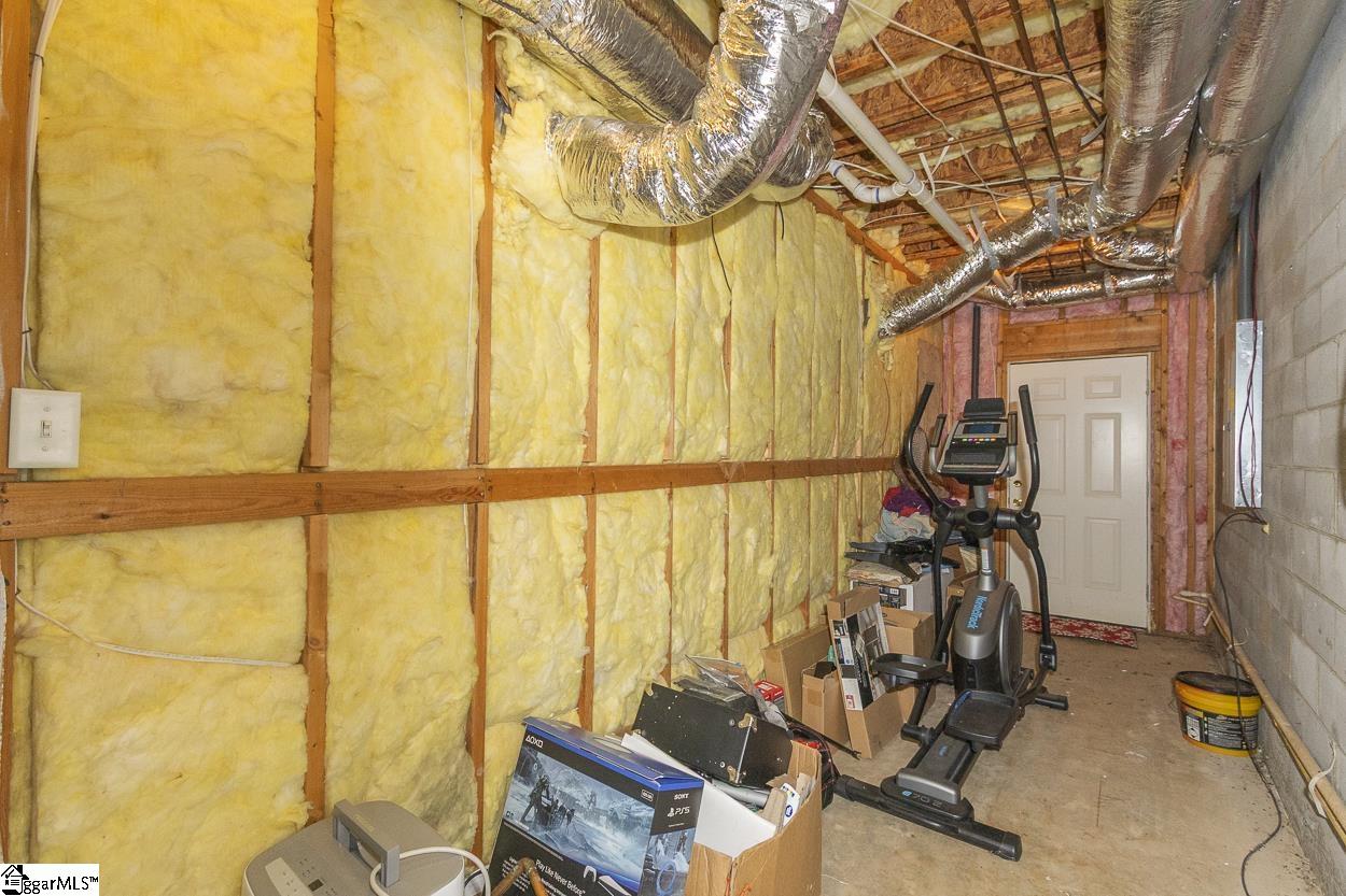 202 Ashton Drive Property Photo 35