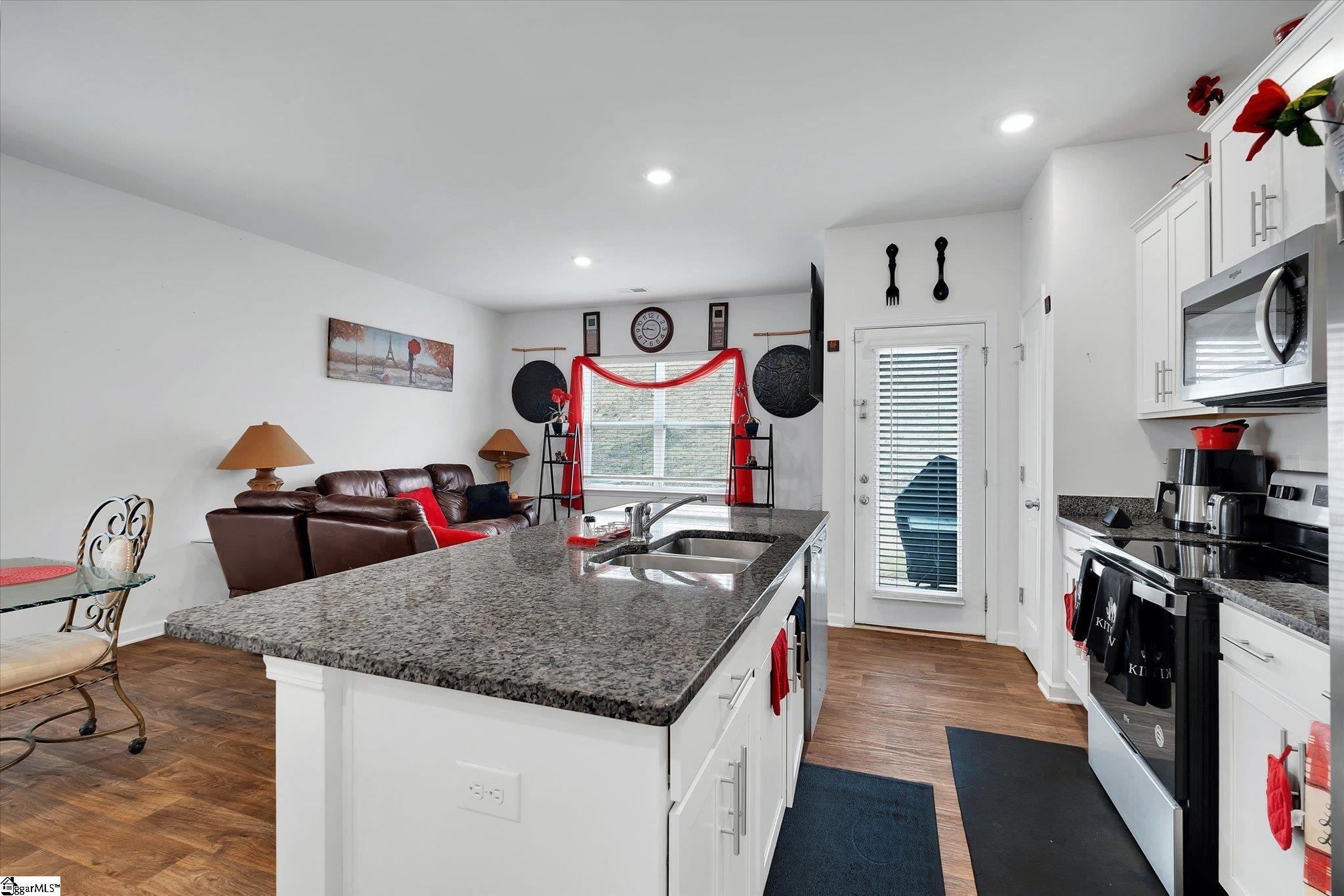 439 Sea Grit Court Property Photo 11