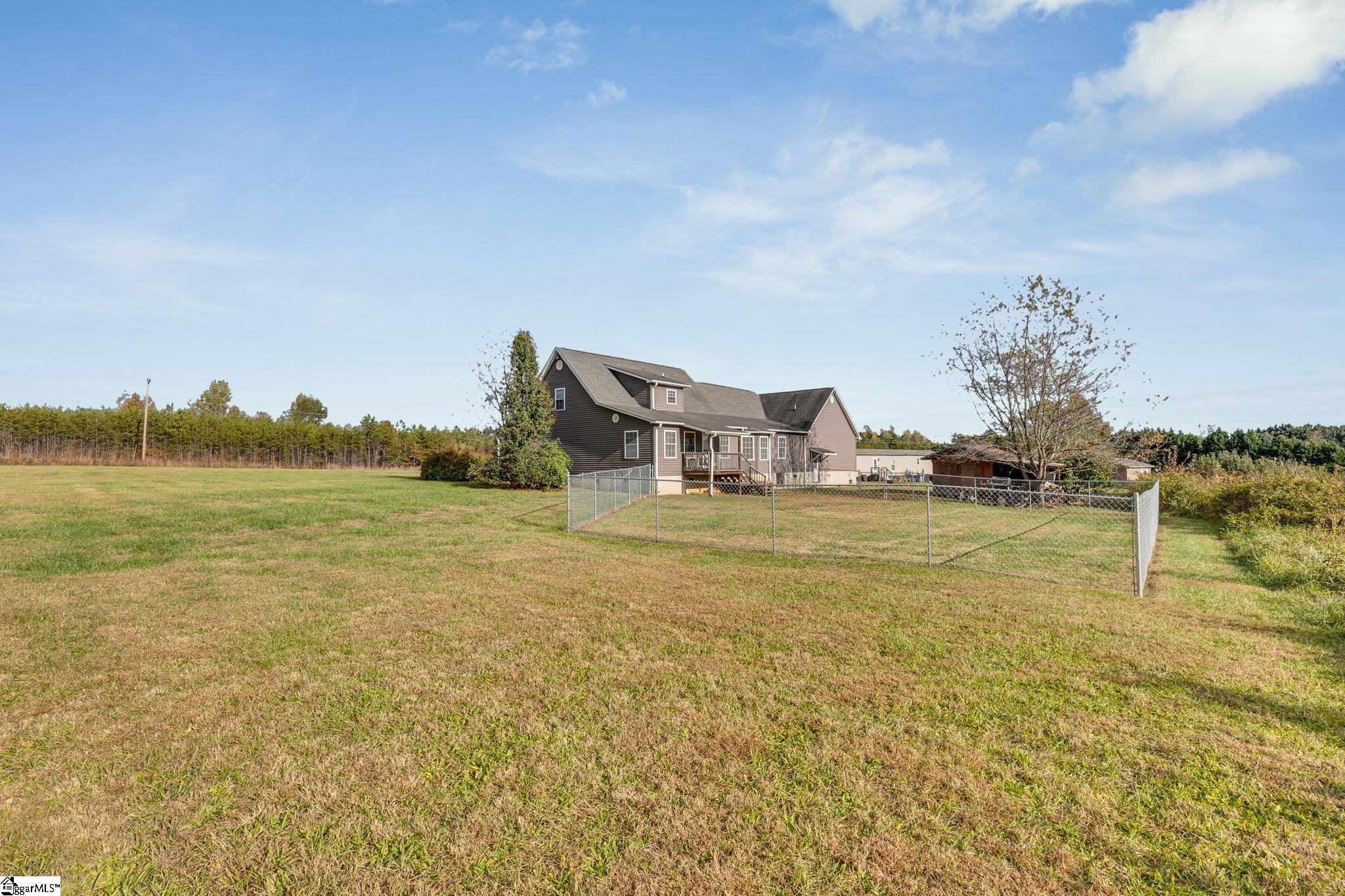 1071 Little Mountain Road Property Photo 2