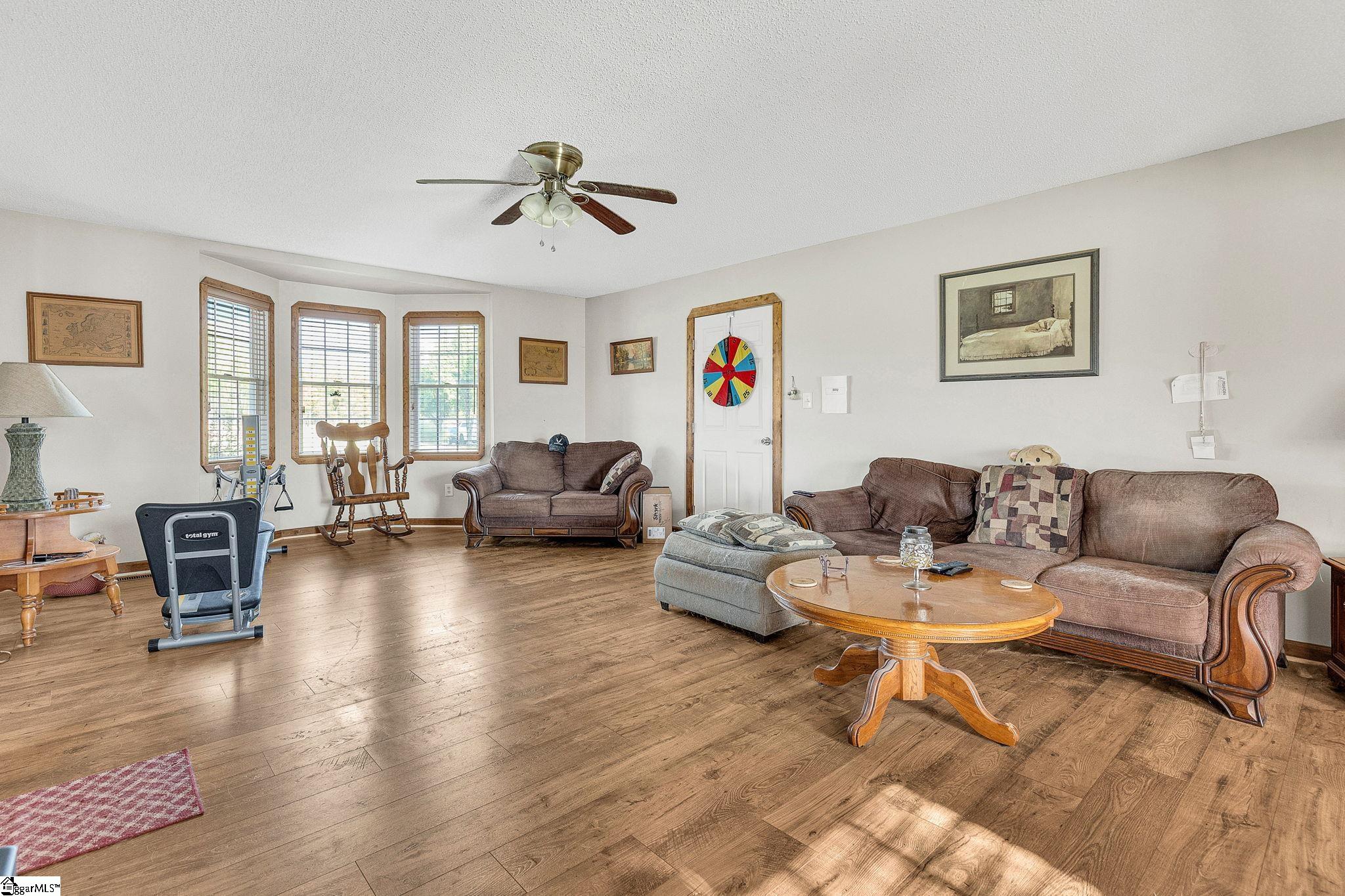 1071 Little Mountain Road Property Photo 10