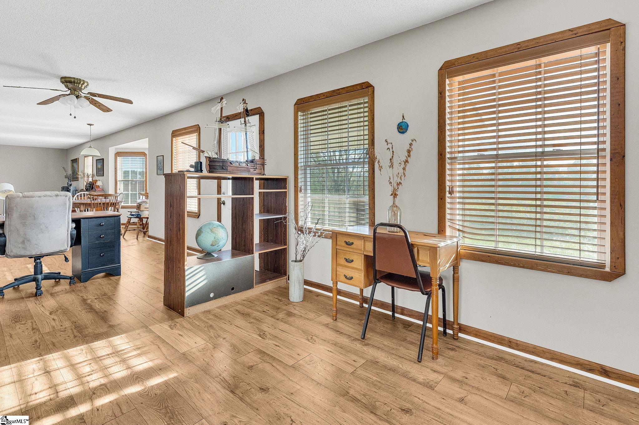 1071 Little Mountain Road Property Photo 14