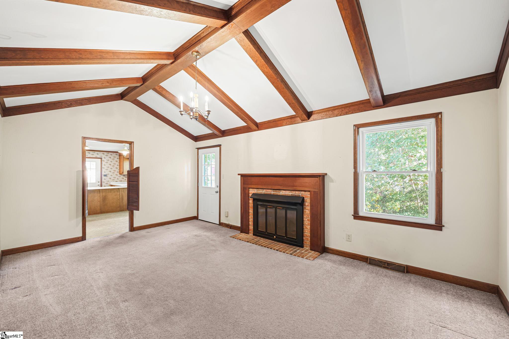 102 Somerset Drive Property Photo 20