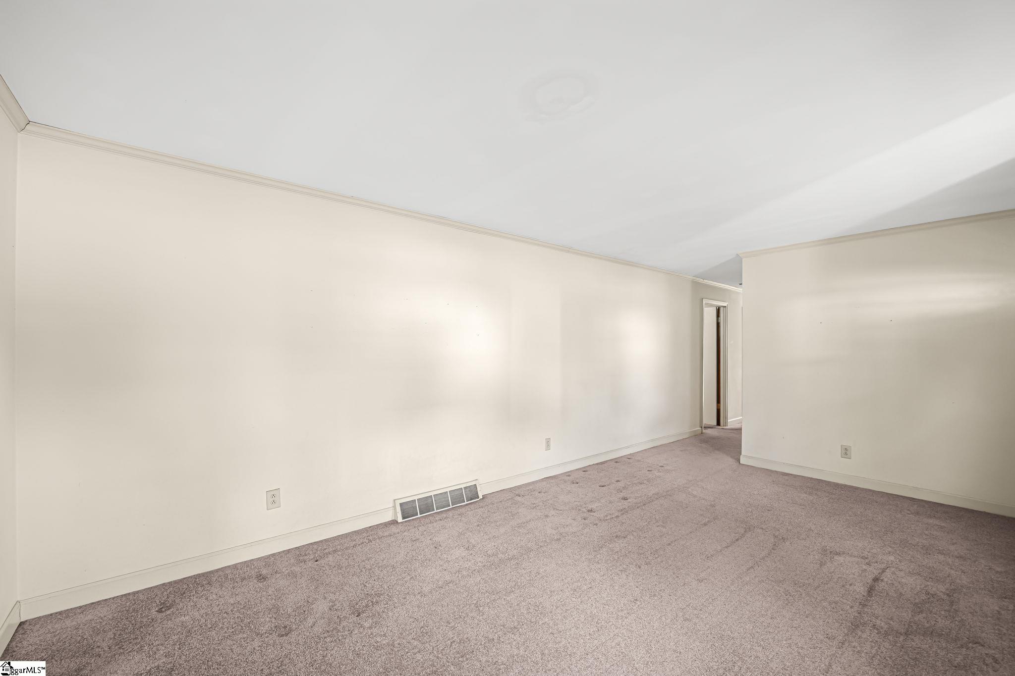 102 Somerset Drive Property Photo 26