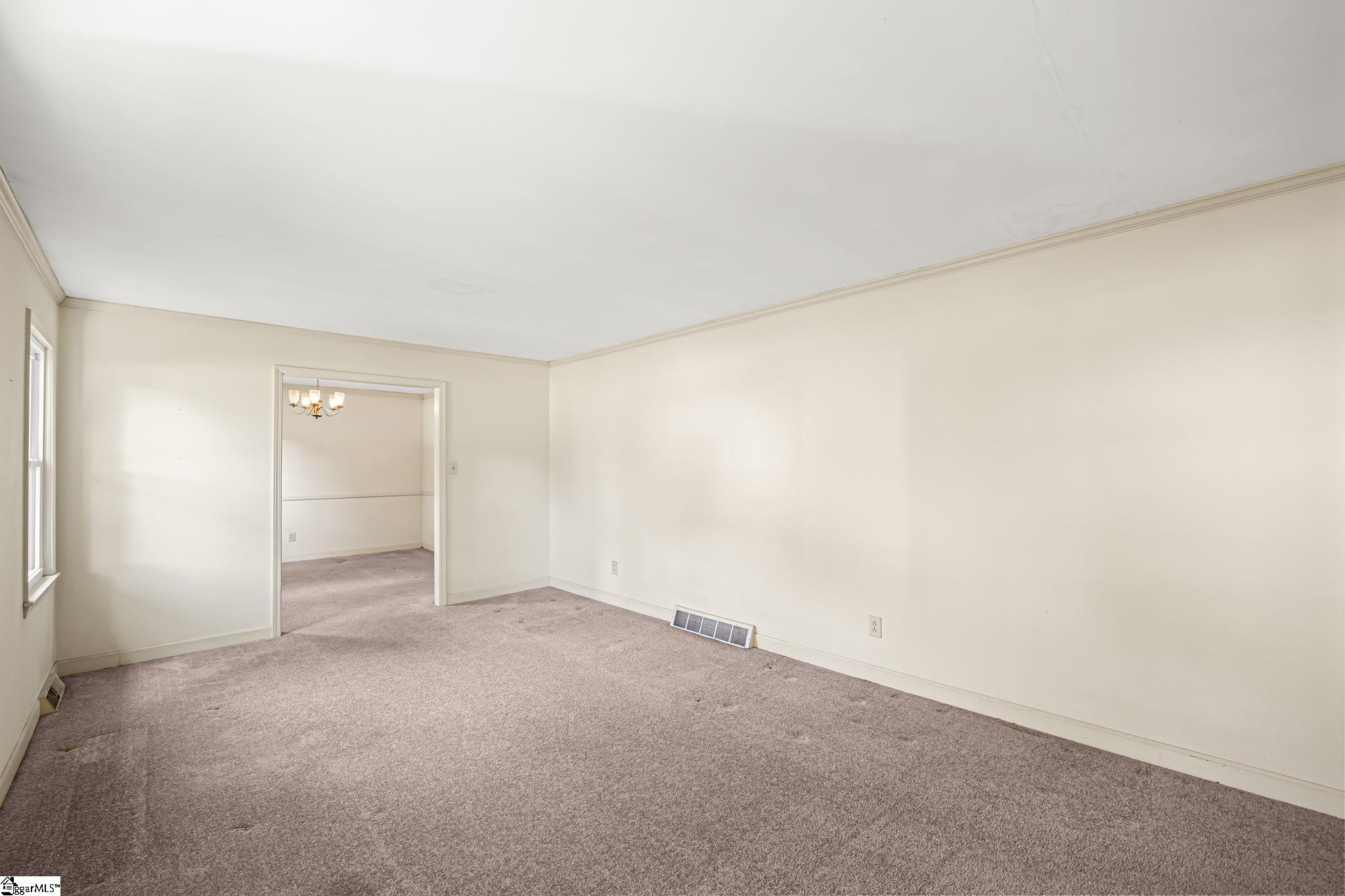 102 Somerset Drive Property Photo 27