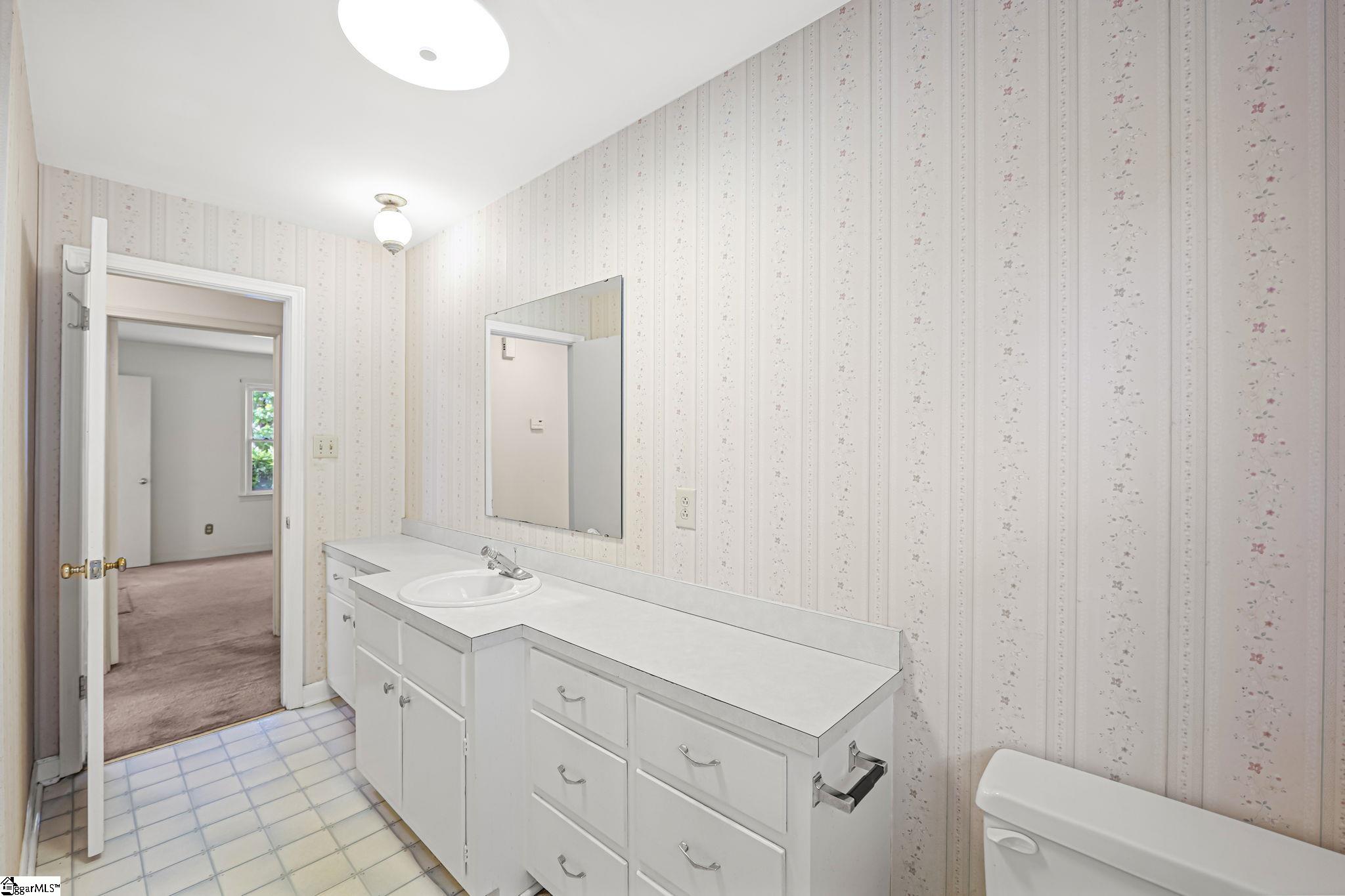 102 Somerset Drive Property Photo 30