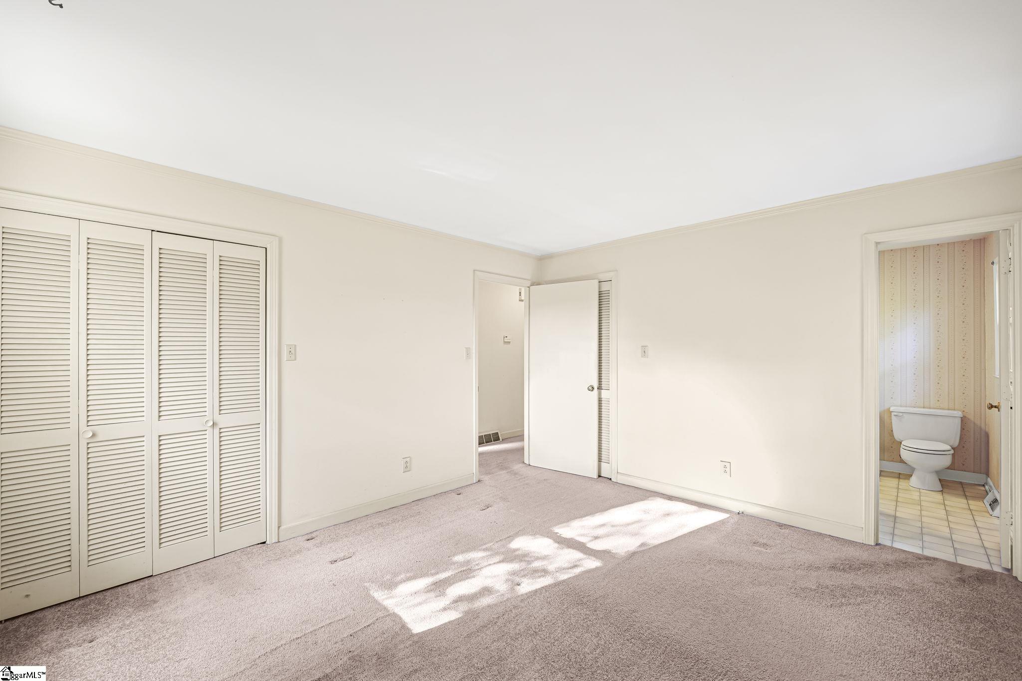 102 Somerset Drive Property Photo 32