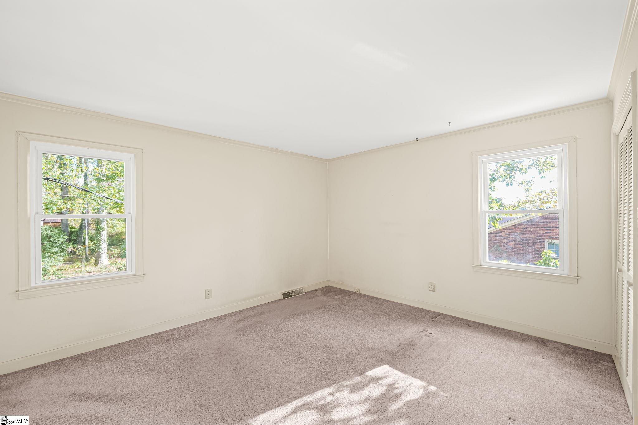 102 Somerset Drive Property Photo 34