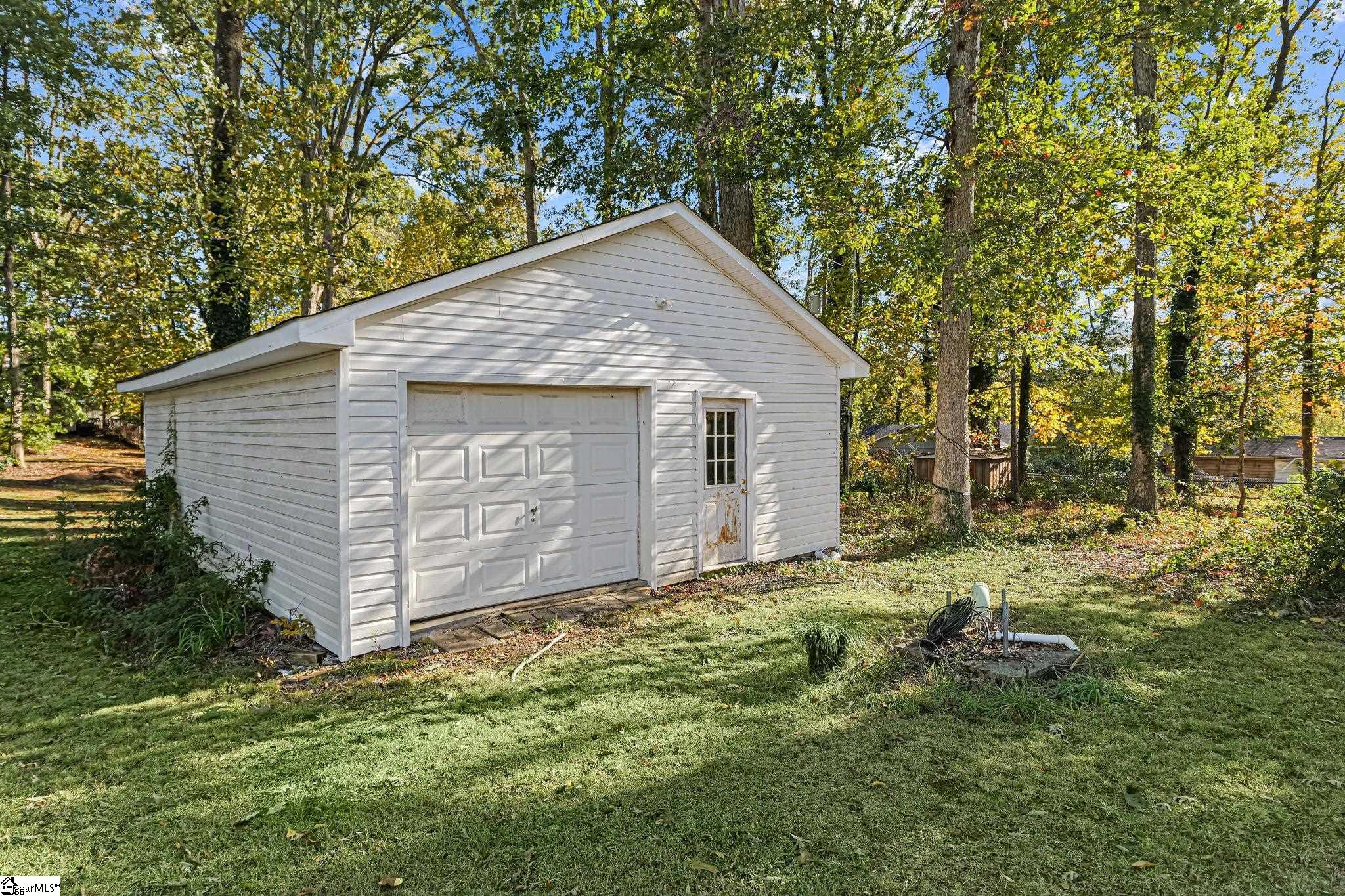 102 Somerset Drive Property Photo 48