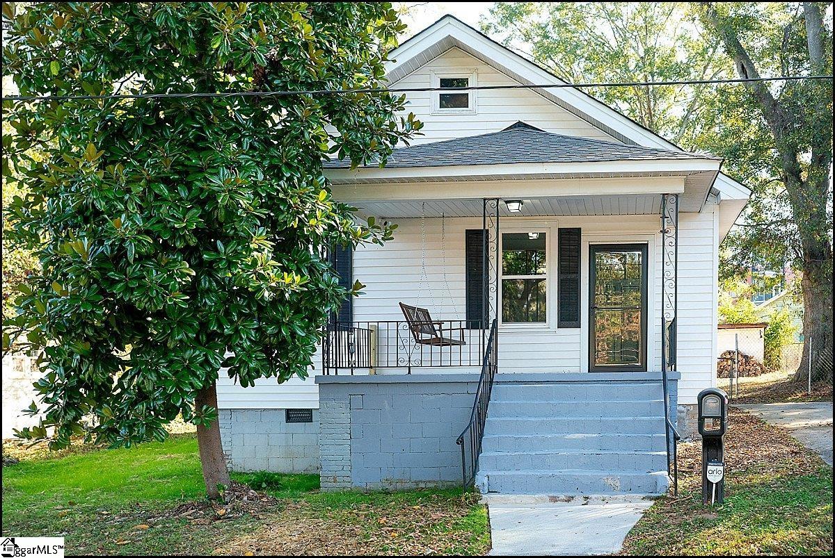 3 21st Street Property Photo 1