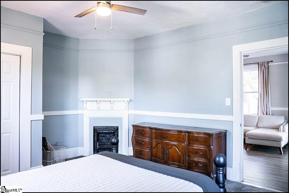 3 21st Street Property Photo 6