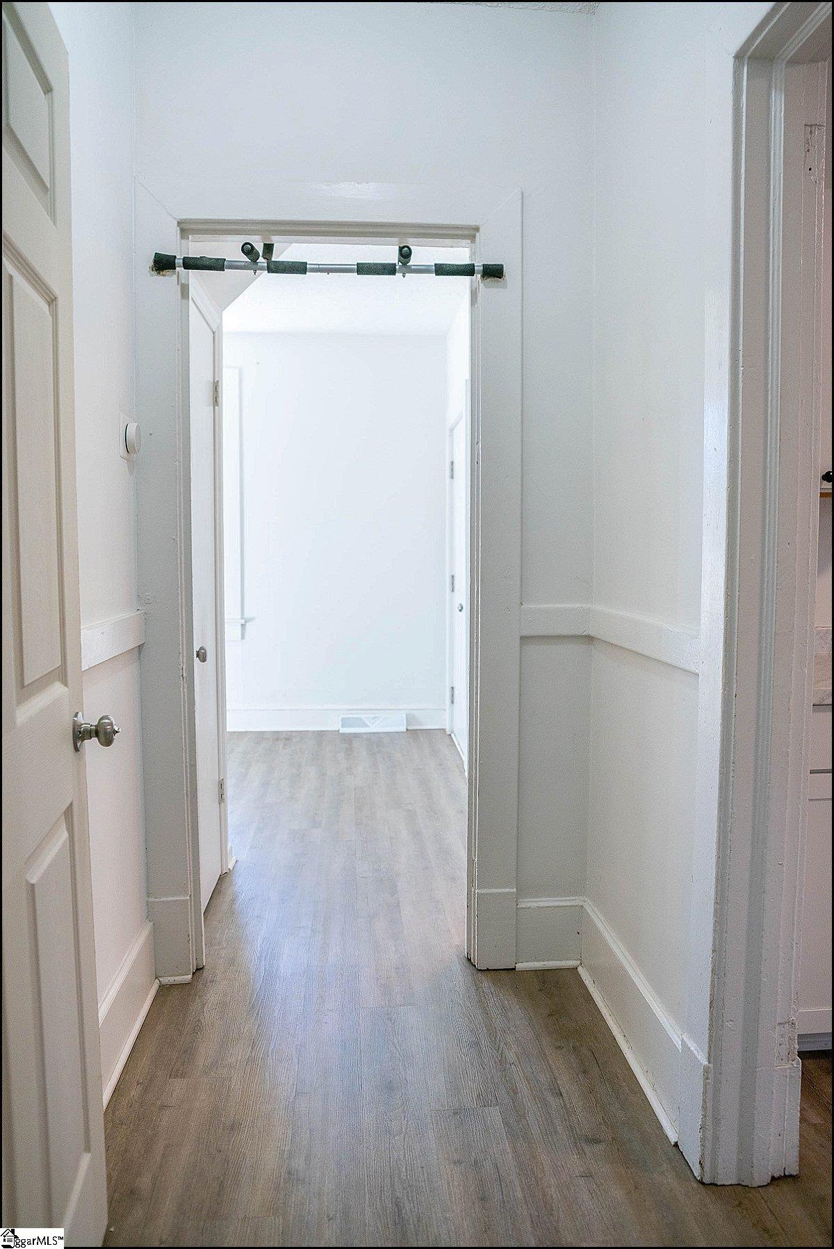 3 21st Street Property Photo 12