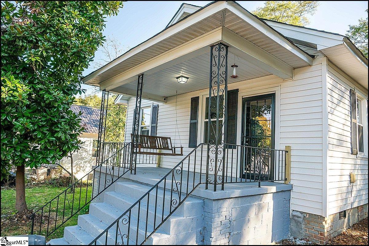 3 21st Street Property Photo 23