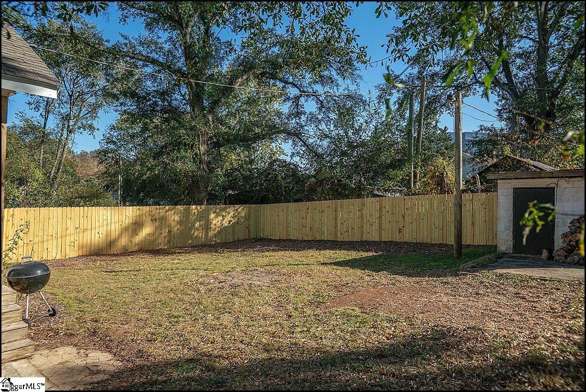 3 21st Street Property Photo 26