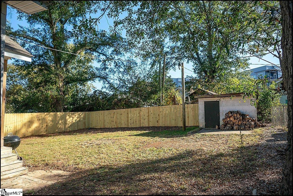 3 21st Street Property Photo 27