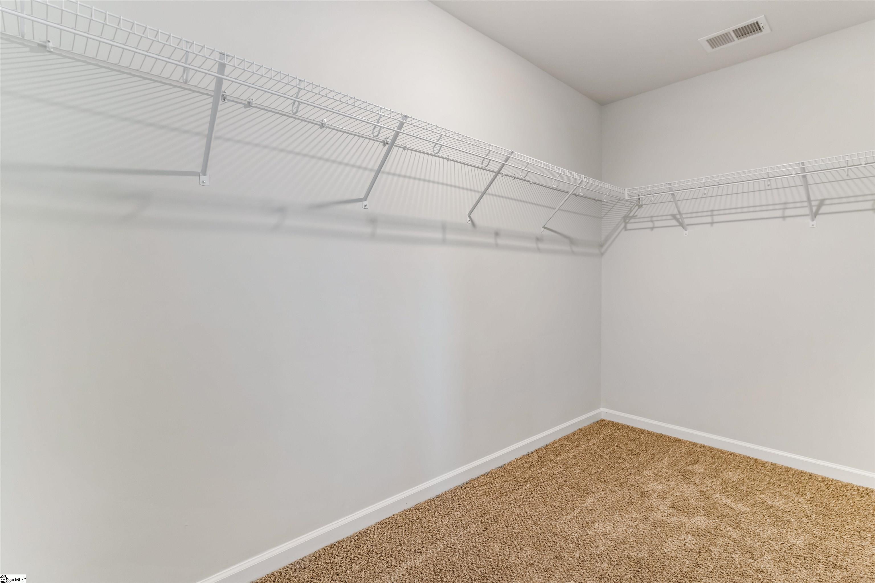 445 Grantham Court Property Photo 26