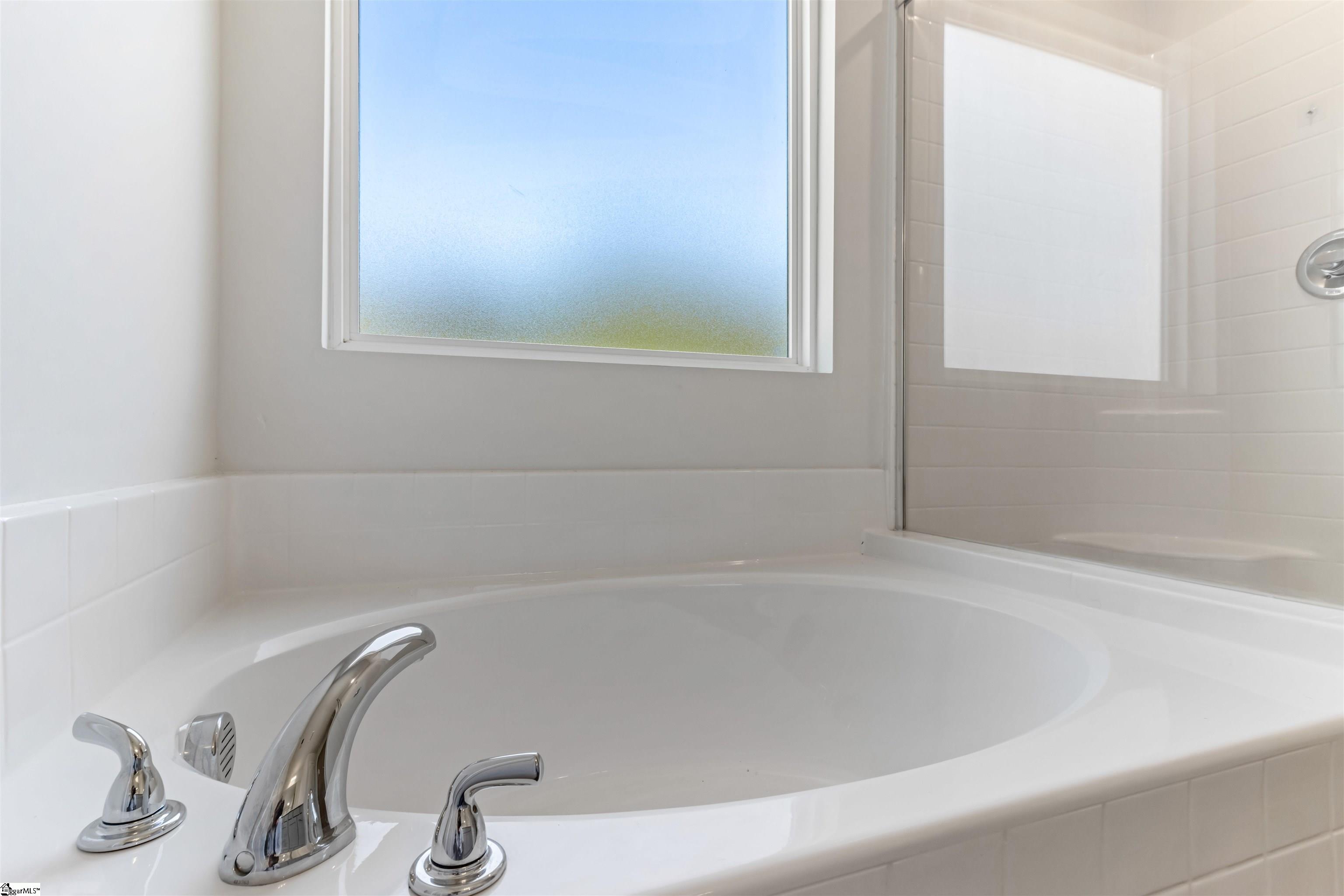 445 Grantham Court Property Photo 30