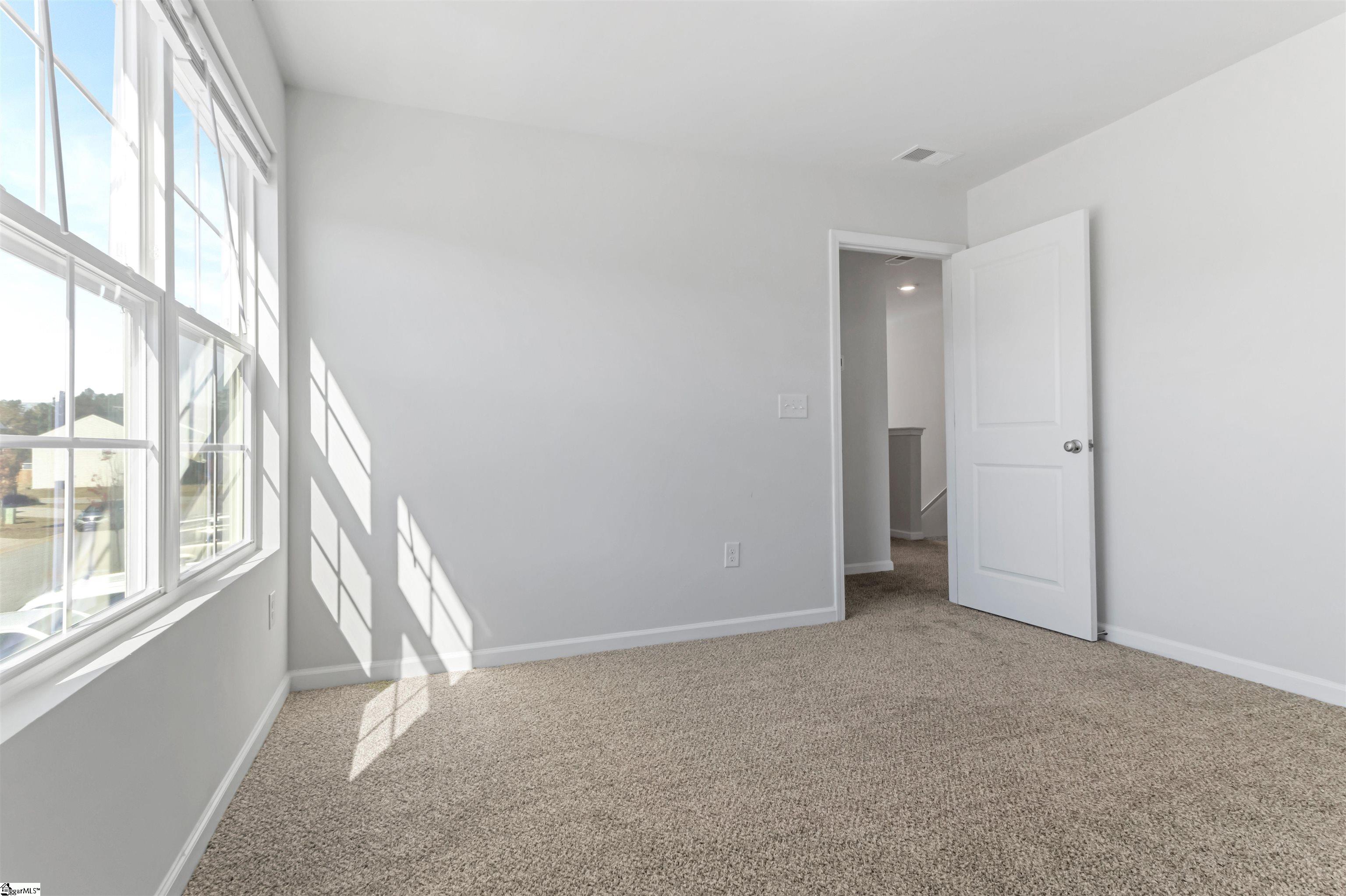 445 Grantham Court Property Photo 35