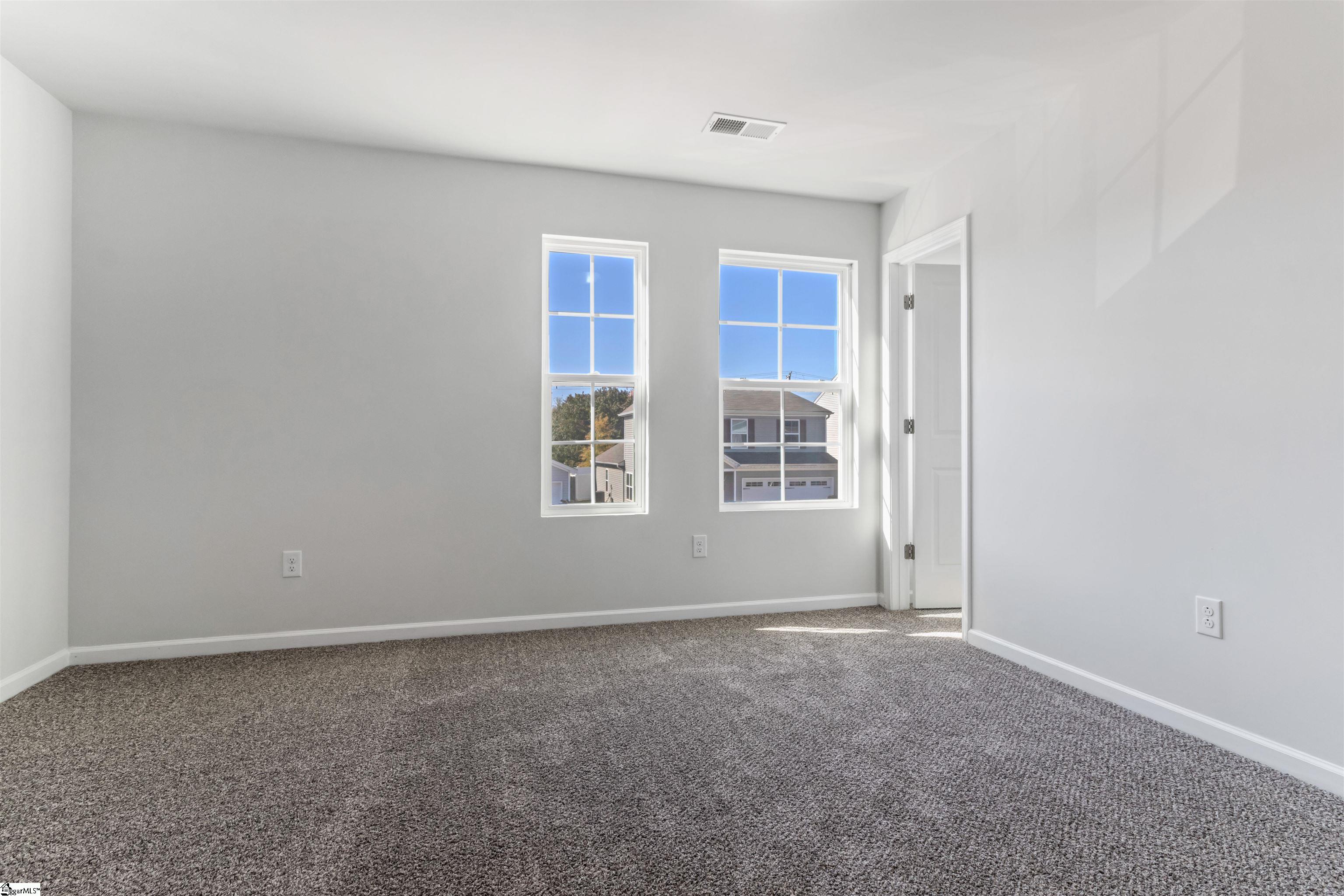 445 Grantham Court Property Photo 36